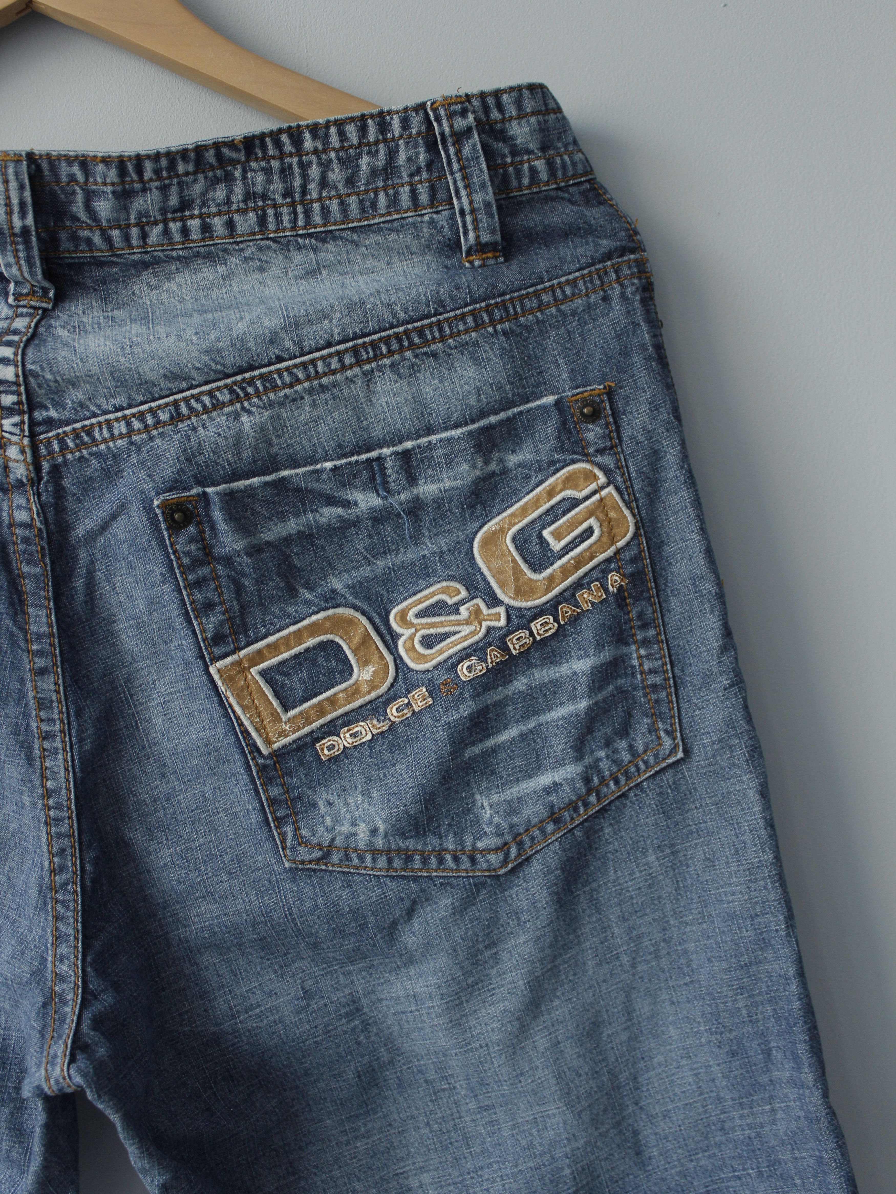 Dolce & Gabbana 🌪️ dolce & gabbana big logo embroided jeans shorts denim Size US 32 / EU 48 - 3 Thumbnail