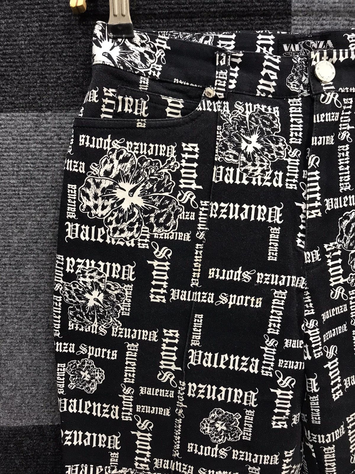 Japanese Brand Valenza Sport Full Logo Pant Size 26" / US 2 / IT 38 - 5 Thumbnail