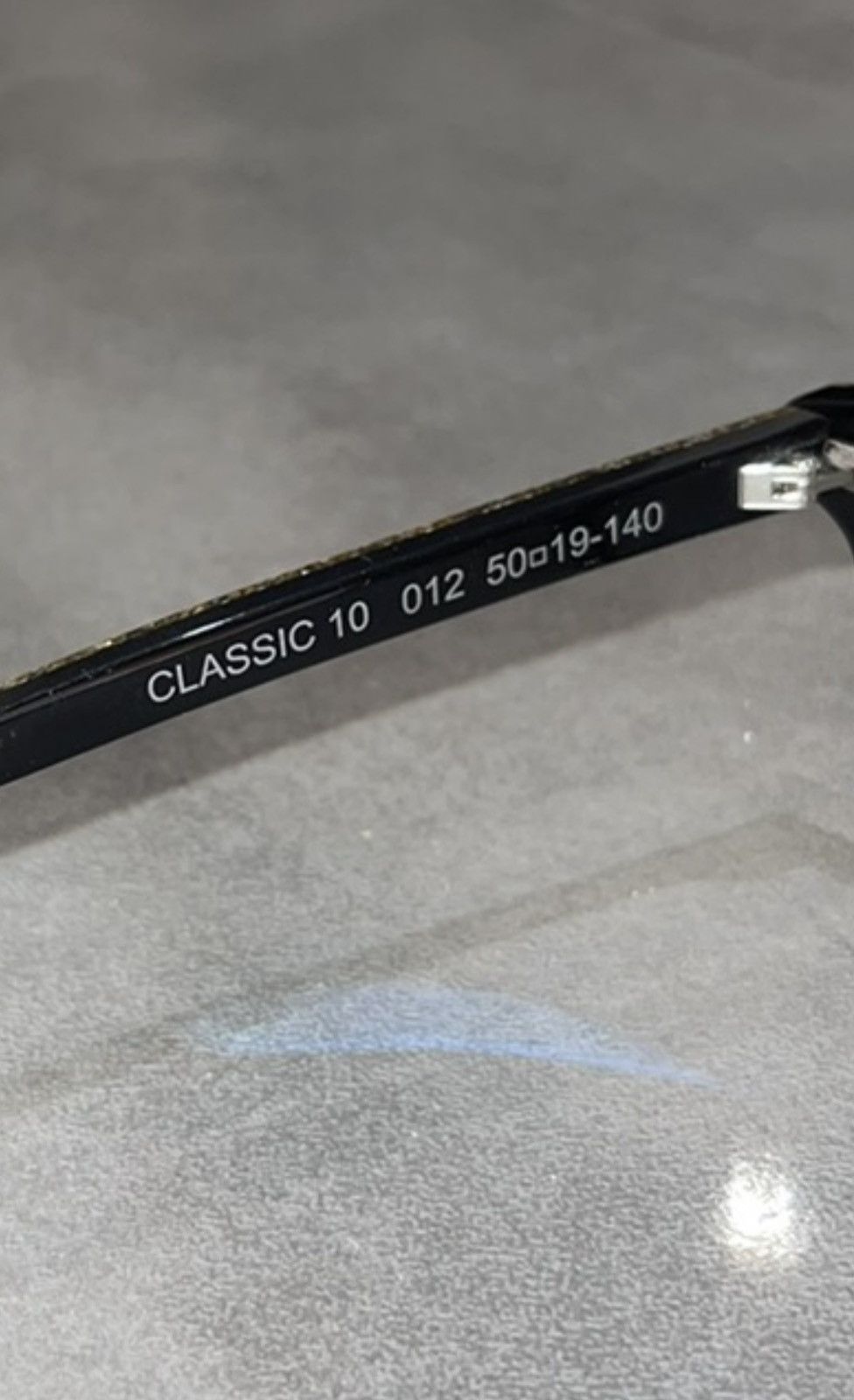 Saint Laurent Paris Saint Laurent CLASSIC 10 Gold Glasses Size ONE SIZE - 12 Thumbnail