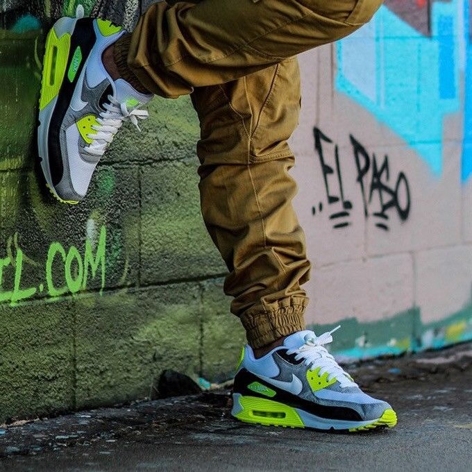 Nike × atmos Nike Air Max 90 OG Neon 95 Bw Parra Tn Fragment ACG Size US 10 / EU 43 - 15 Thumbnail