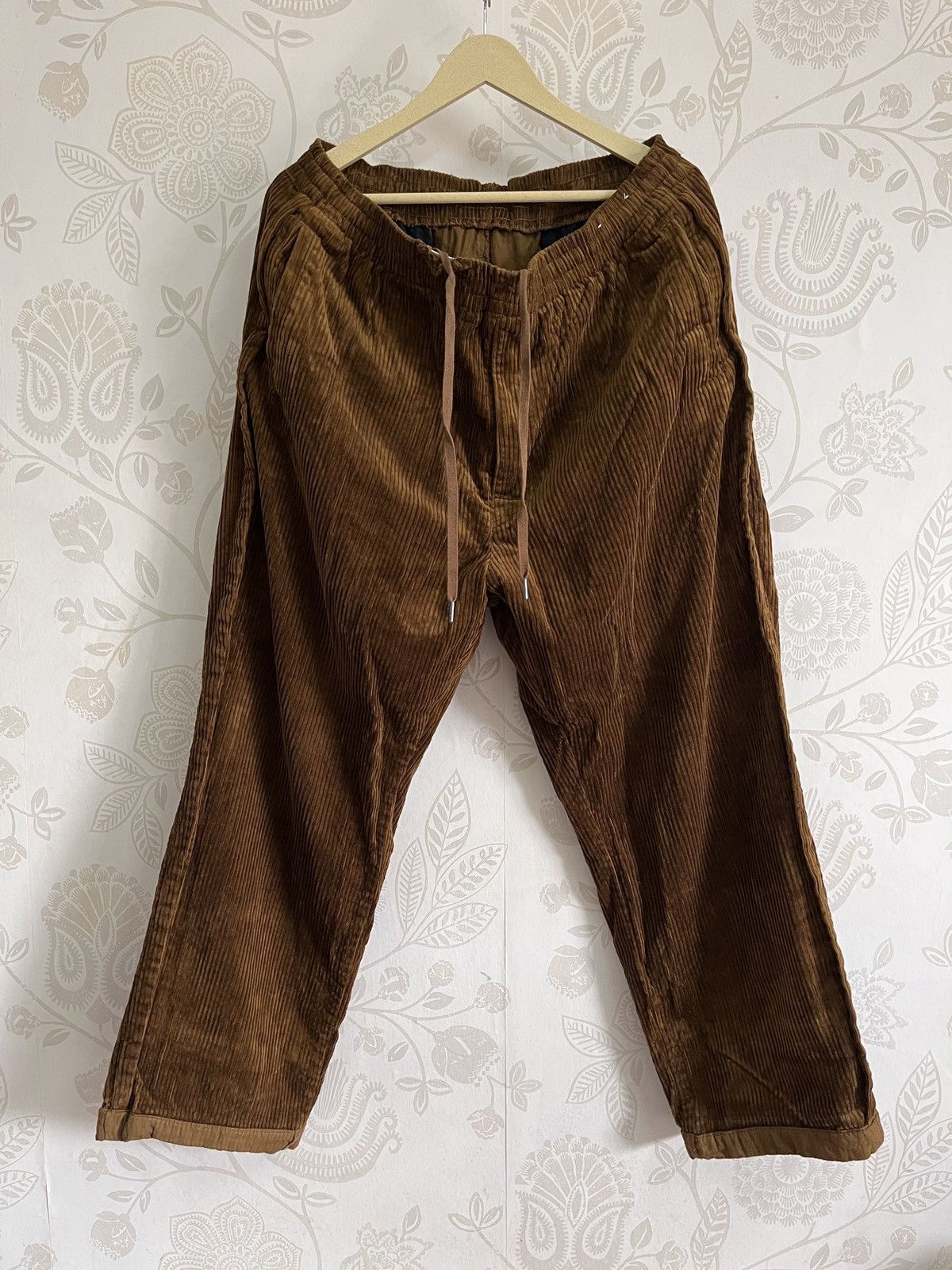 Undercover Baggy GU X UNDERCOVER FW21 Collection Corduroy Jun Takahashi Size US 34 / EU 50 - 4 Thumbnail