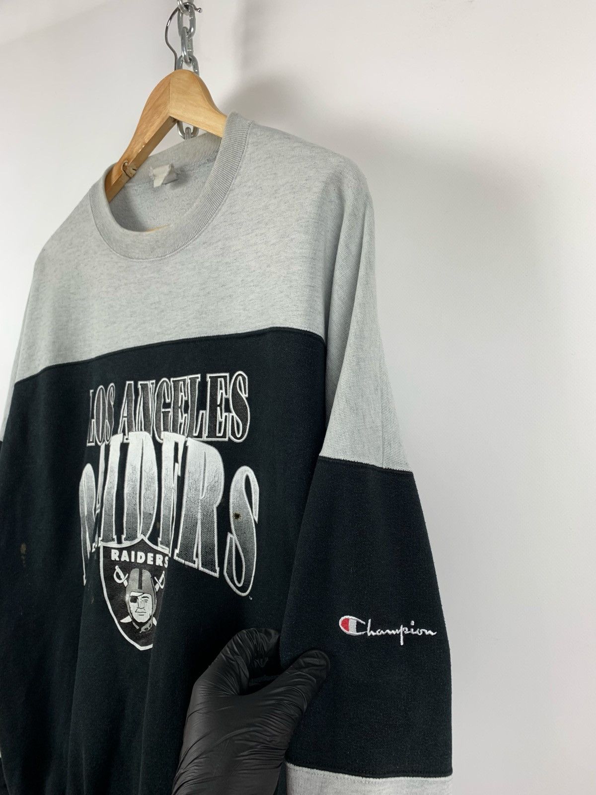 Champion 90s Vintage Champion Los Angeles Raiders NFL Sweatshirt Size US L / EU 52-54 / 3 - 2 Thumbnail