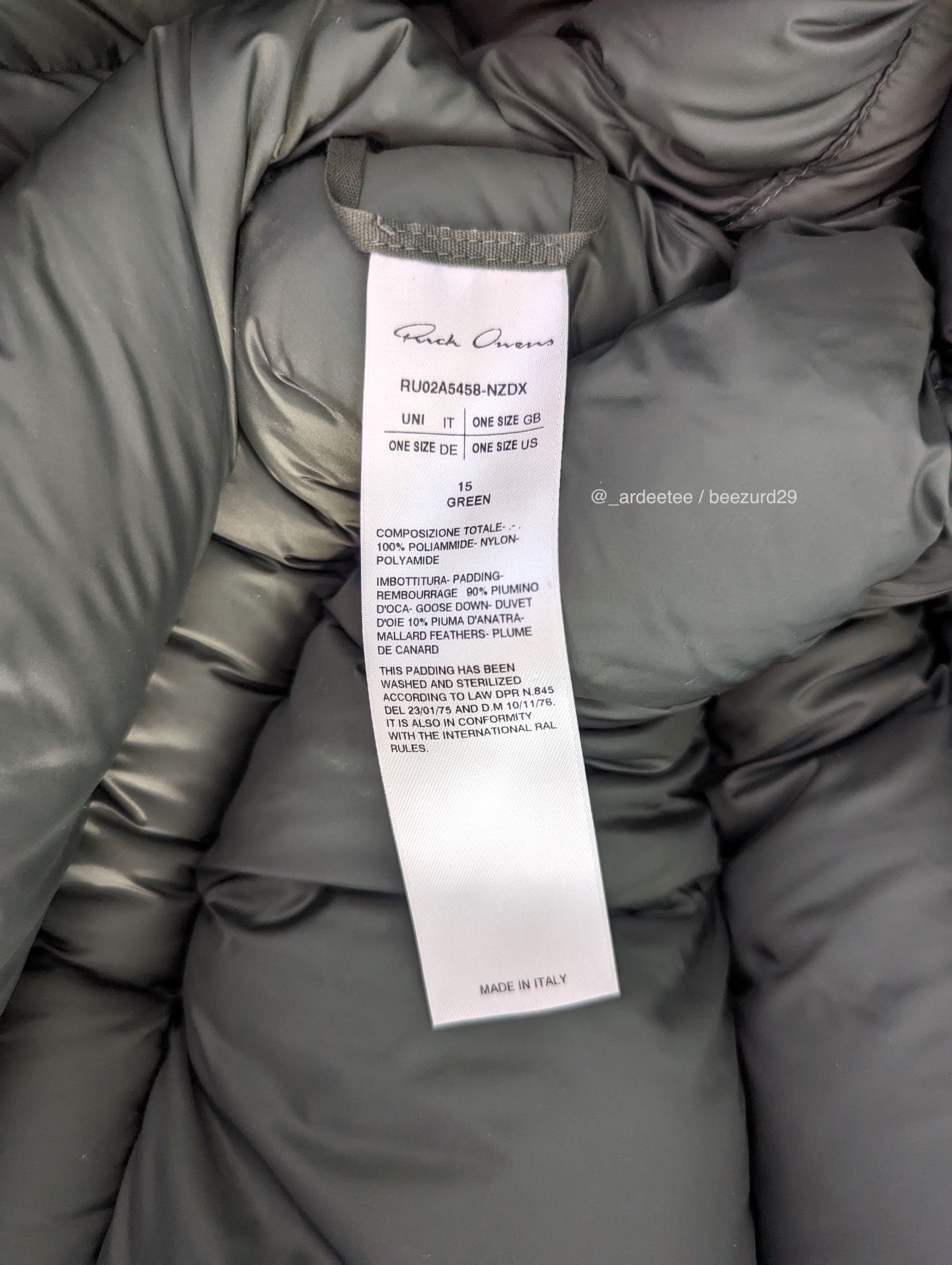 Rick Owens *RARE* KINGSIZE DOWN BLANKET/CAPE FW21 Size ONE SIZE - 7 Thumbnail