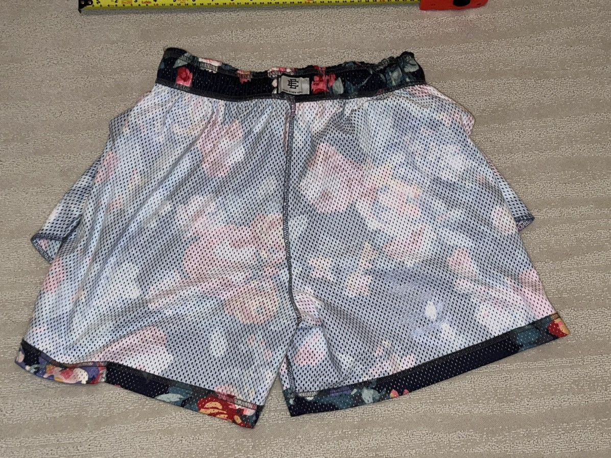 Eric Emanuel Eric Emanuel OG Floral shorts SIZE Large Size US 32 / EU 48 - 6 Thumbnail