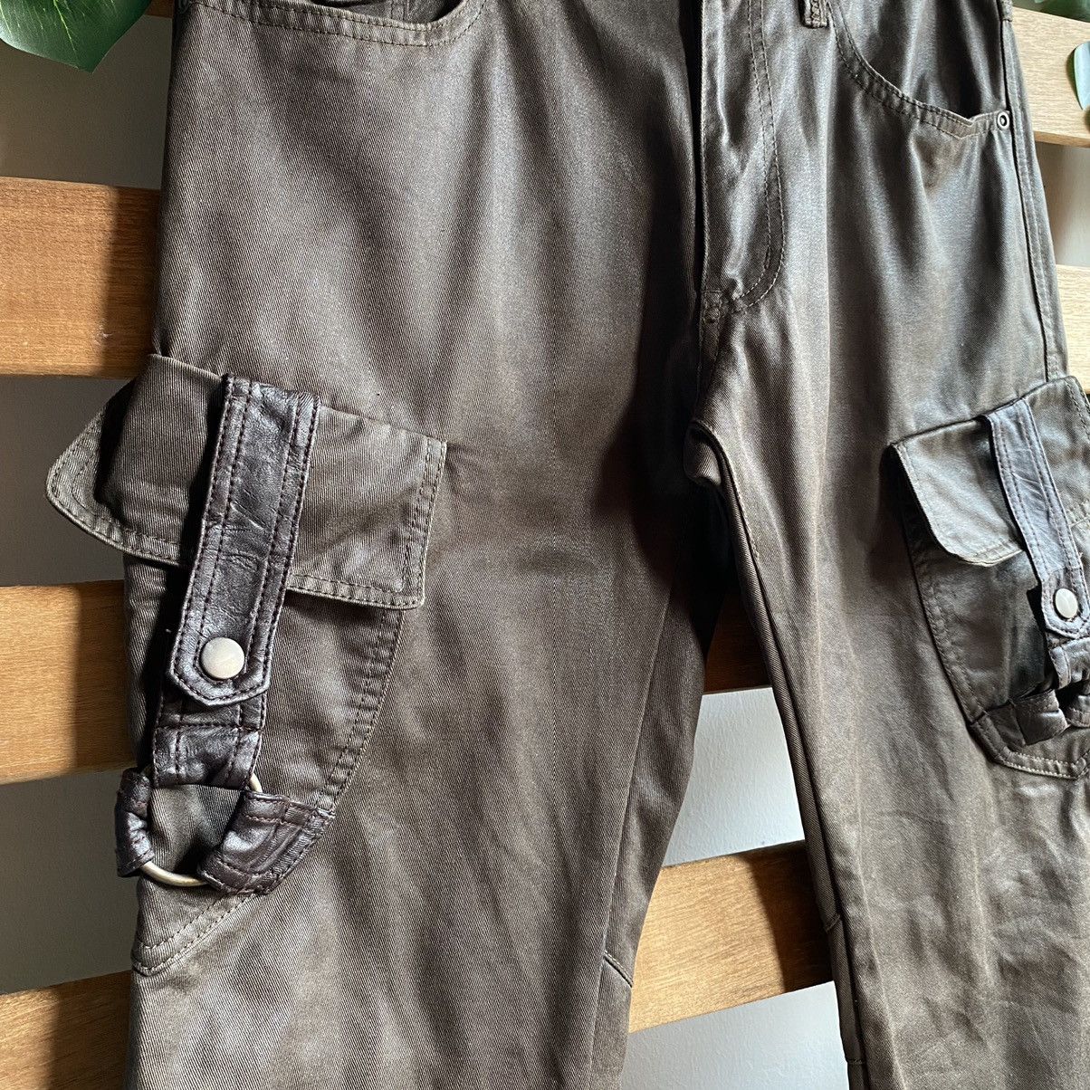 20471120 × Beauty Beast × Japanese Brand Bondage Cargo Pants by Difference Rupert Japan Size US 32 / EU 48 - 3 Thumbnail