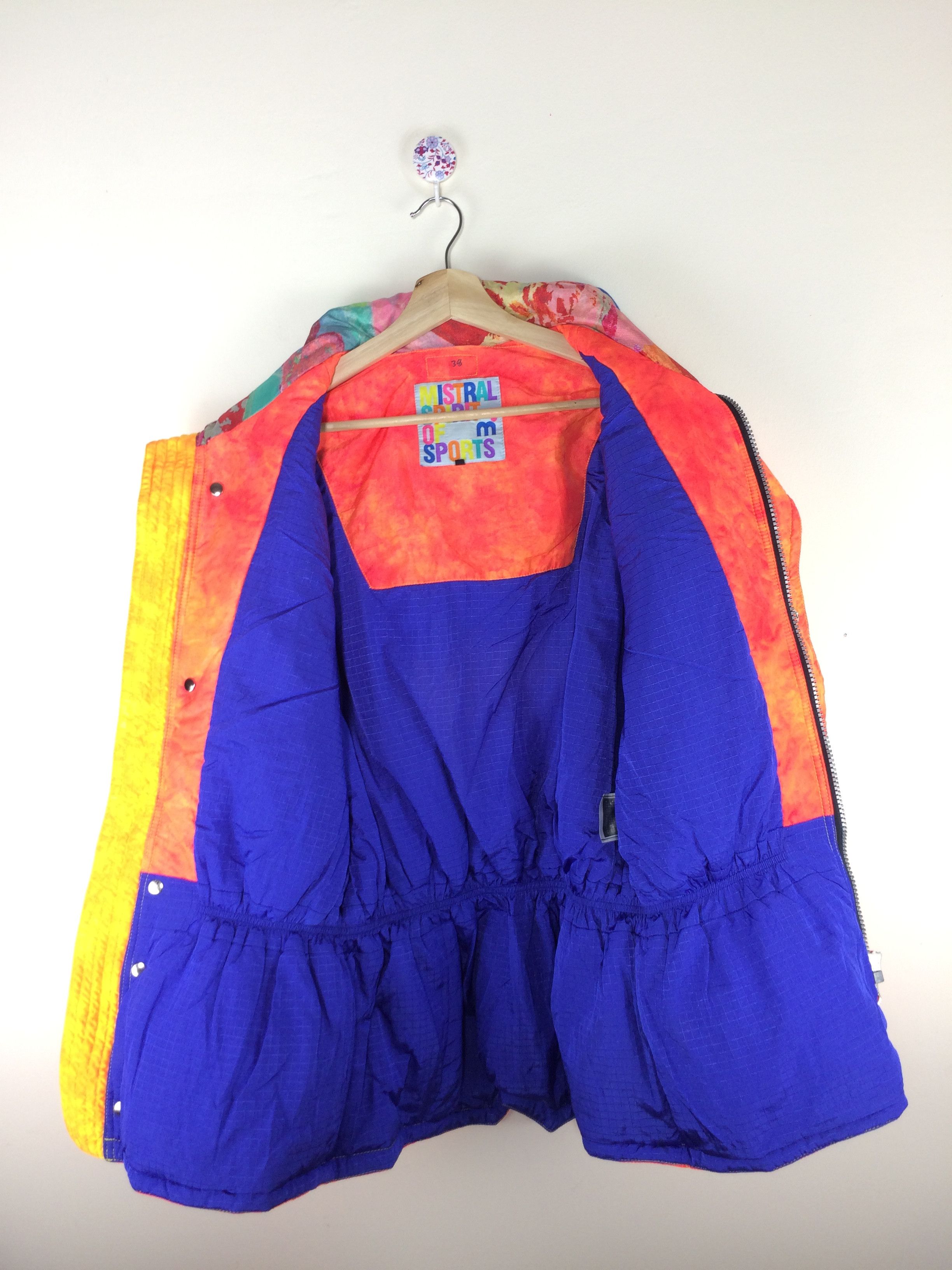 Vintage Vintage Mistral Skiwear Bombers Jacket Size US L / EU 52-54 / 3 - 9 Thumbnail
