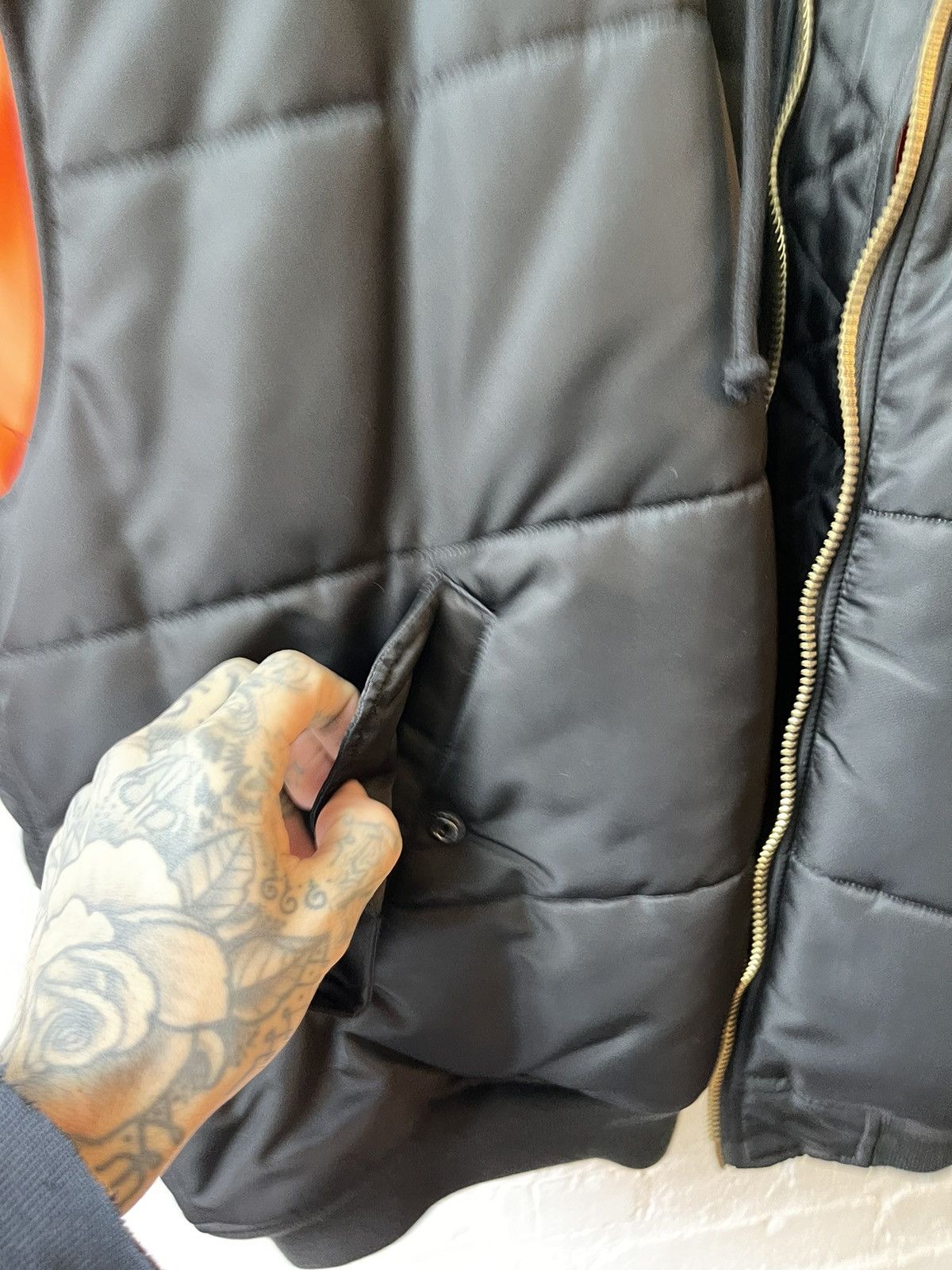 Vetements Vetements 2017 Hooded Puffer Vest Jacket SICK! Size US XL / EU 56 / 4 - 6 Thumbnail