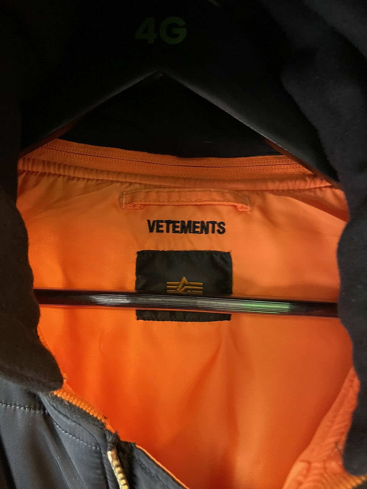 Vetements Vetements 2017 Hooded Puffer Vest Jacket SICK! Size US XL / EU 56 / 4 - 4 Thumbnail