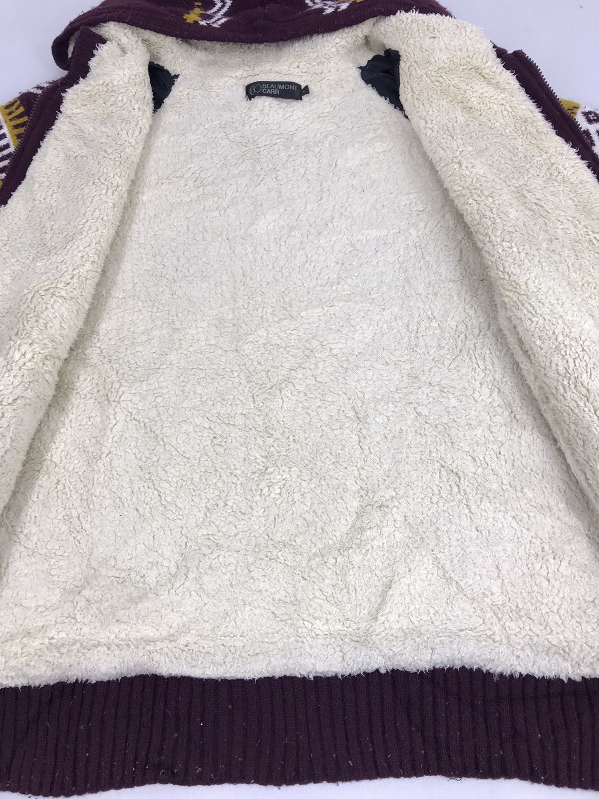 Japanese Brand Vintage Fleece Sweatshirt Striped Ethic Culture Streetwear Size US S / EU 44-46 / 1 - 7 Thumbnail