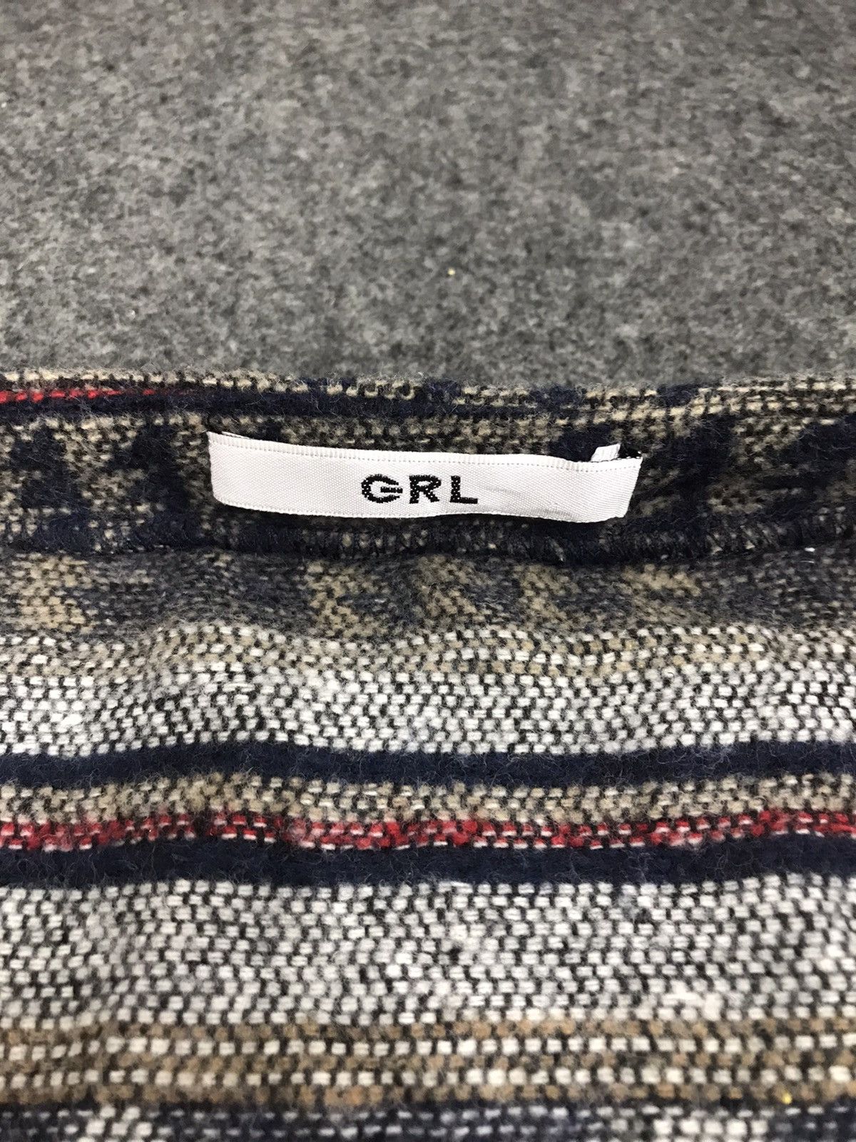 Japanese Brand GRL Knitwear Cardigan Long Sweatshirts Ethic Nature Design Size US M / EU 48-50 / 2 - 3 Thumbnail
