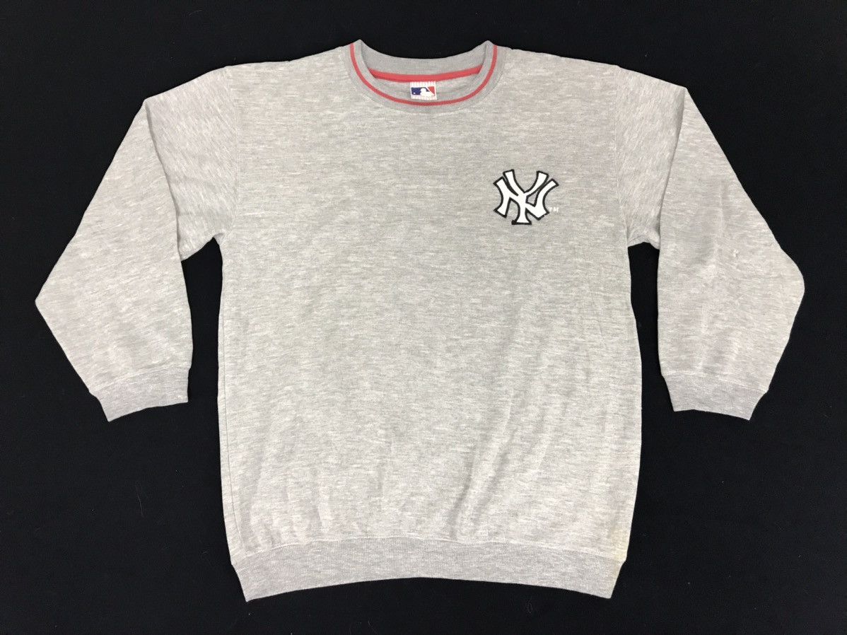 MLB × New York Yankees × Vintage Vintage Y2k MLB New York Yankees Sweatshirt Pull Over Size M / US 6-8 / IT 42-44 - 1 Thumbnail
