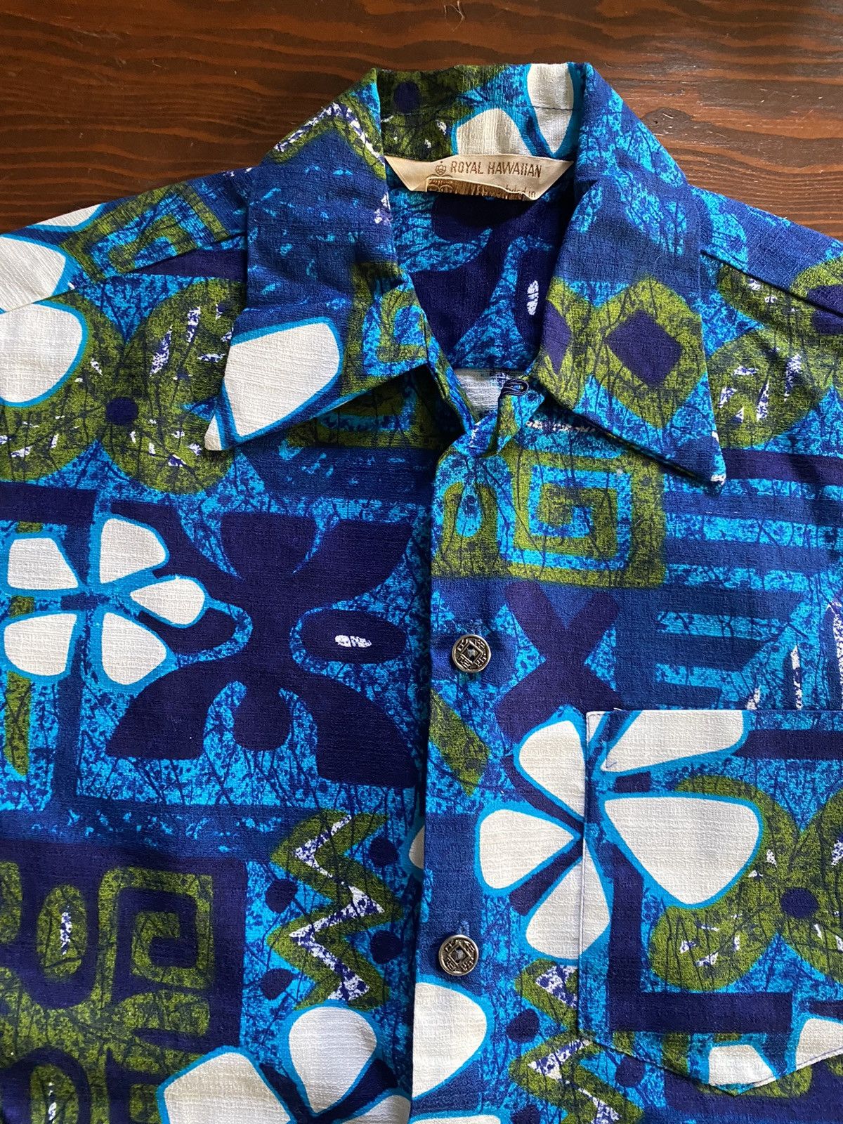 Vintage Vintage 60’s Royal Hawaiian Short Sleeve Button Up Size US M / EU 48-50 / 2 - 5 Thumbnail