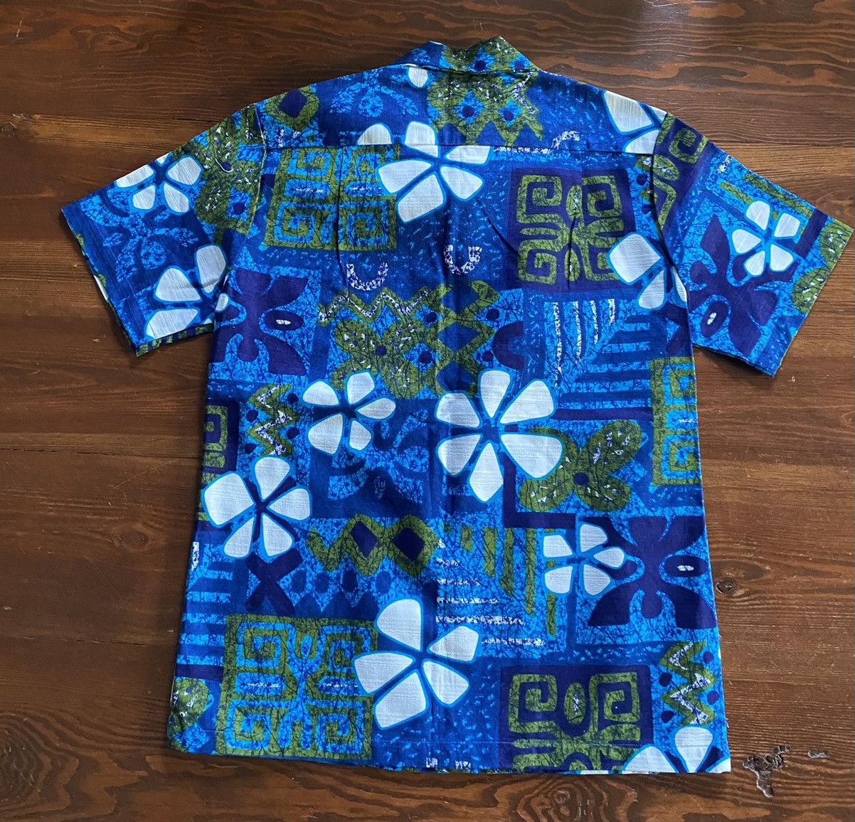 Vintage Vintage 60’s Royal Hawaiian Short Sleeve Button Up Size US M / EU 48-50 / 2 - 9 Thumbnail