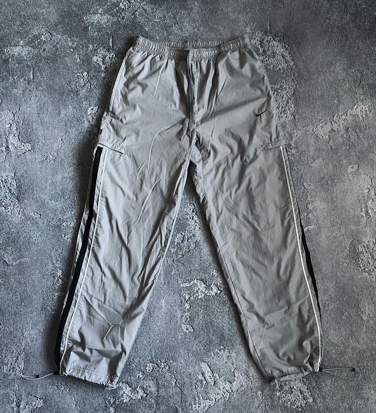 Nike Vintage Nike Sweatpants Nylon Y2K Drill L Size Size US 33 - 2 Thumbnail