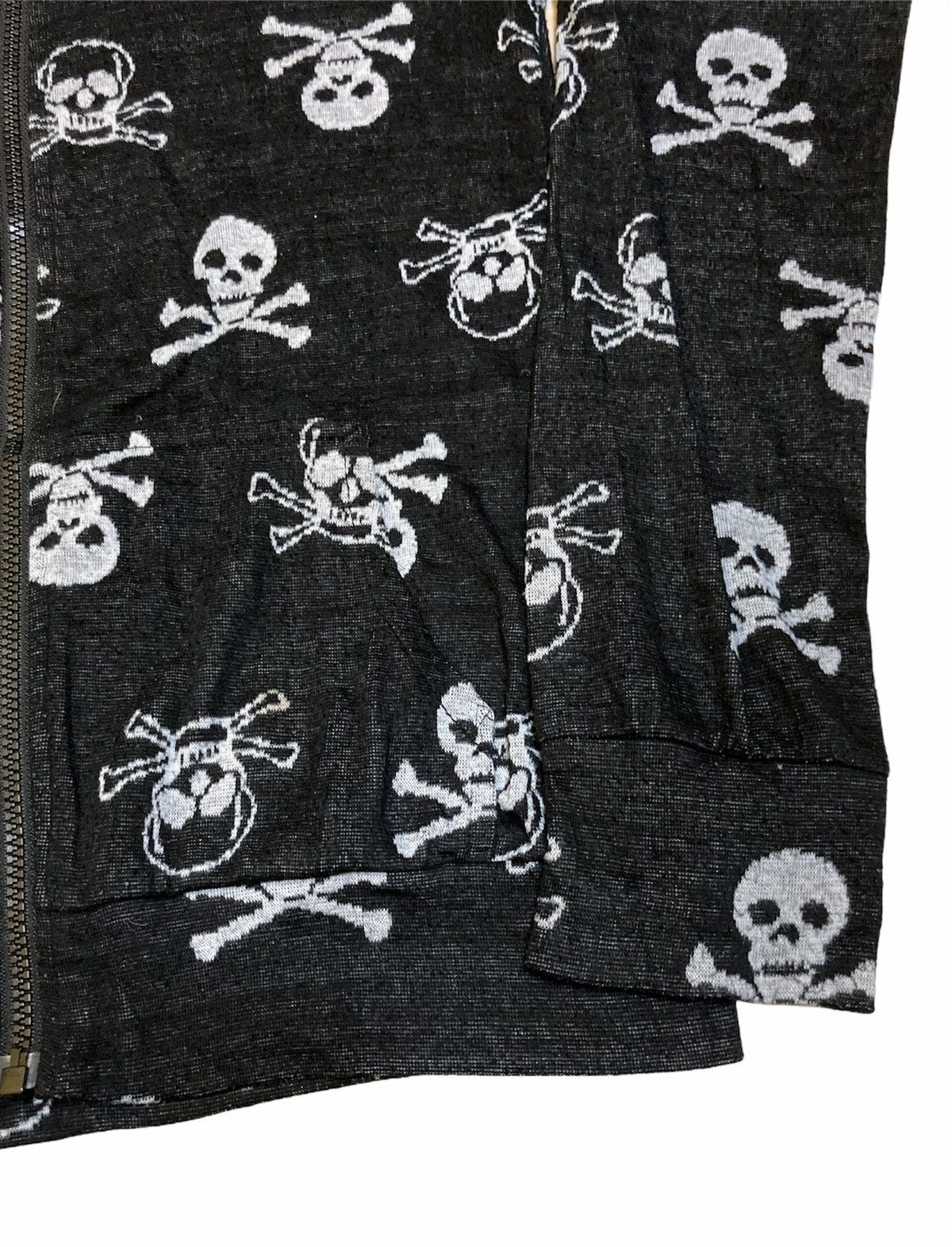 Japanese Brand FULLPRINT SKULLS ZIPPER HOODIE Size US M / EU 48-50 / 2 - 4 Thumbnail