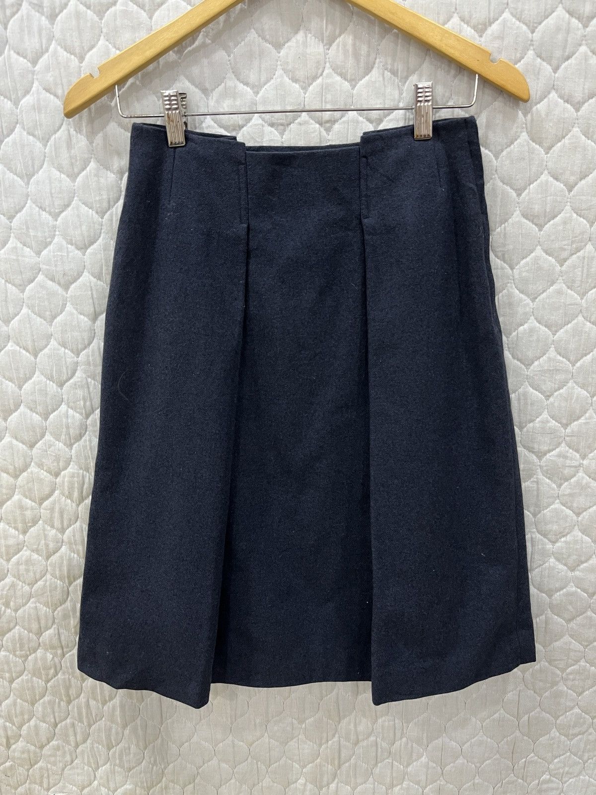 (Ttt). ISSEY MIYAKE PERMANENTE SKIRTS