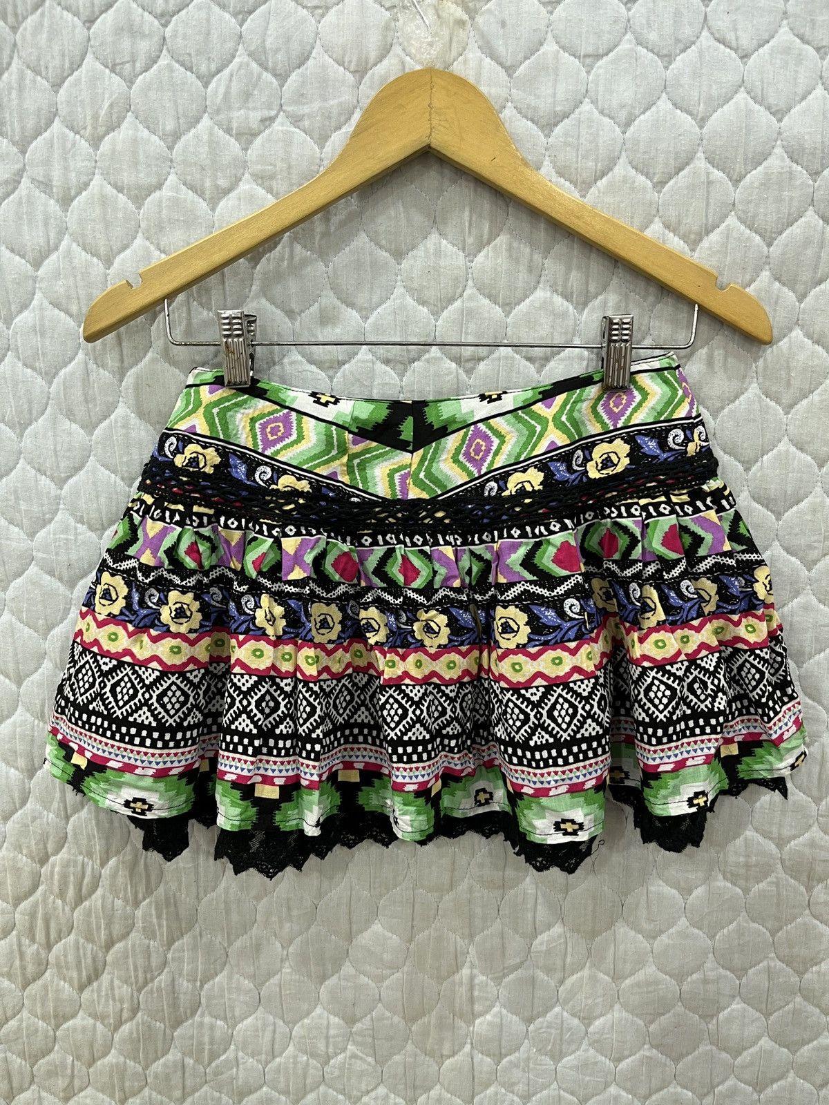Japanese Brand (Ttt). CECIL MCBEE JAPANESE HYPEBEAST SKIRTS Size 26" / US 2 / IT 38 - 4 Thumbnail