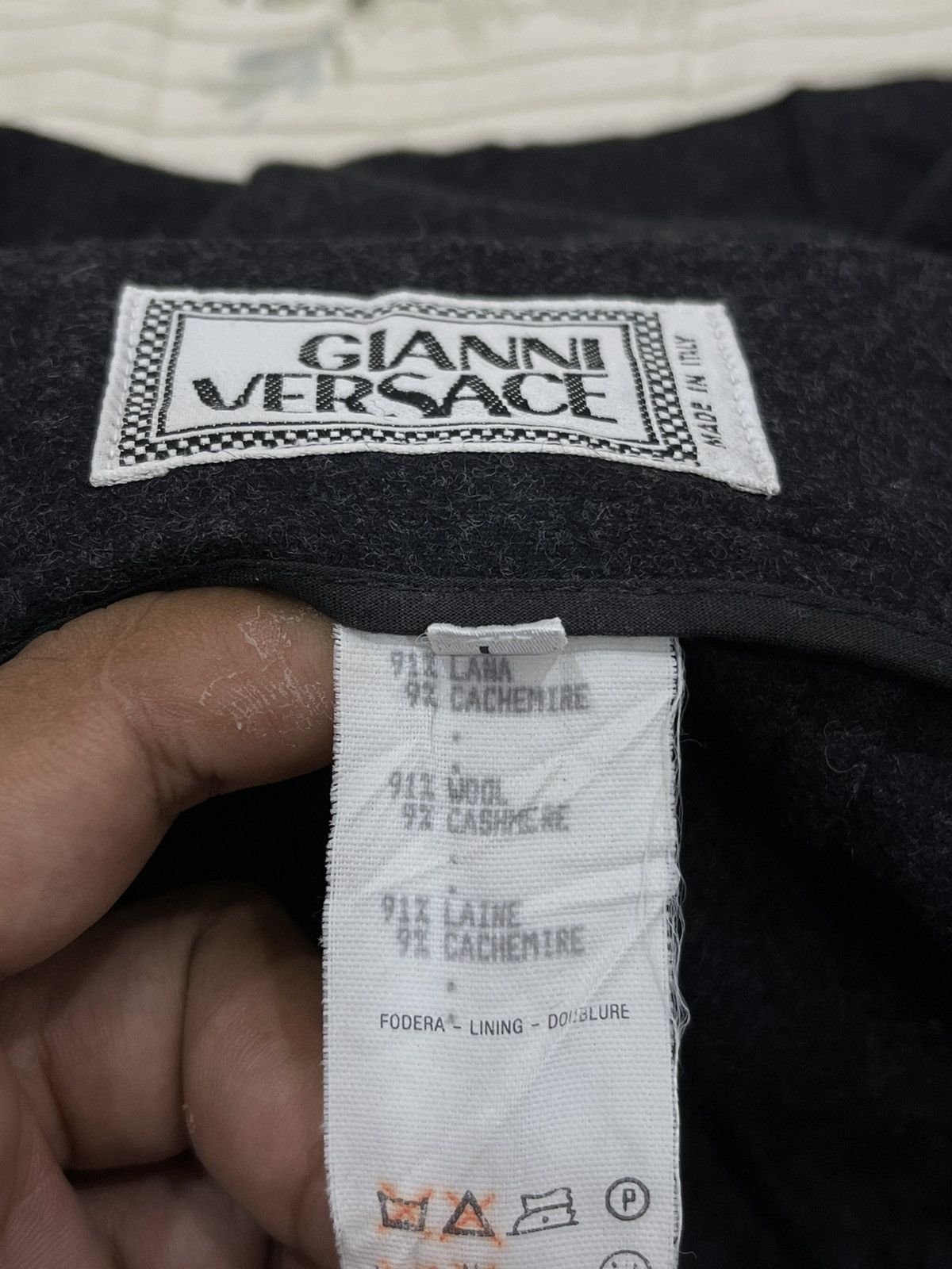 Versace T. GIANNI VERSACE WOOL PANTS Size US 32 / EU 48 - 9 Thumbnail