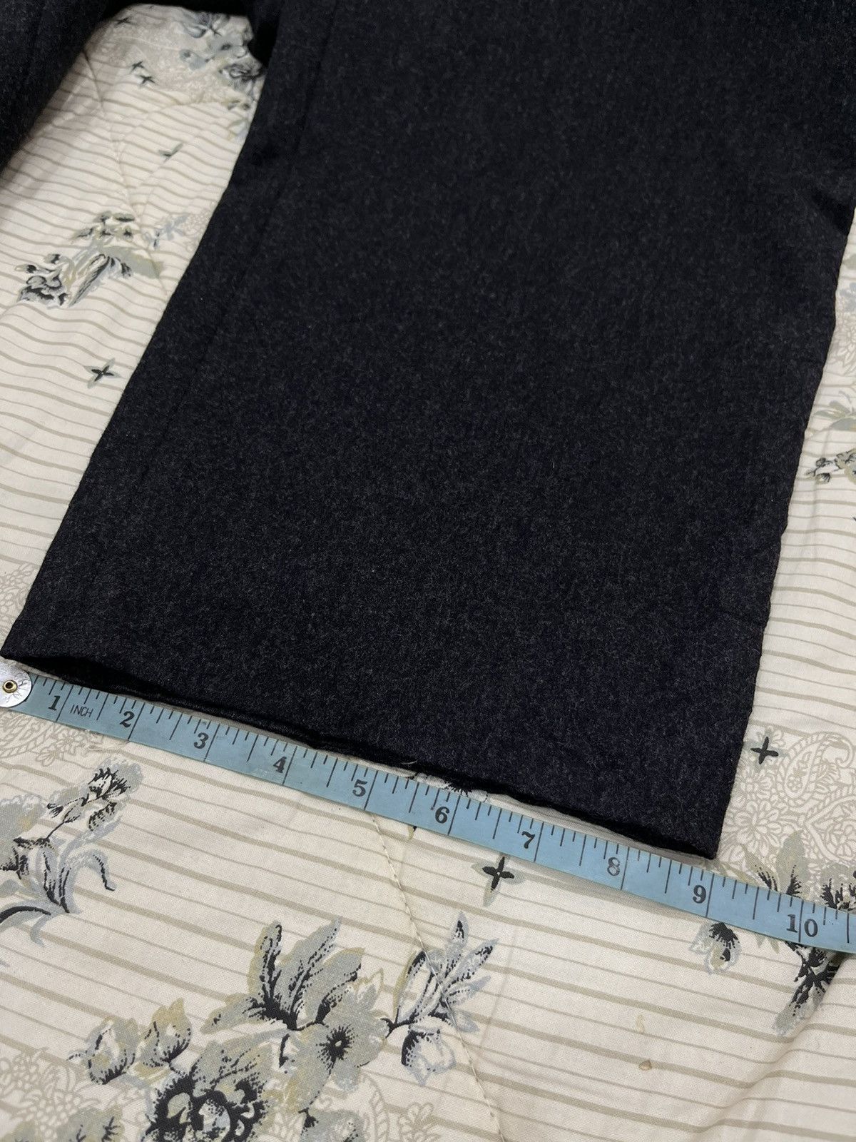 Versace T. GIANNI VERSACE WOOL PANTS Size US 32 / EU 48 - 16 Thumbnail