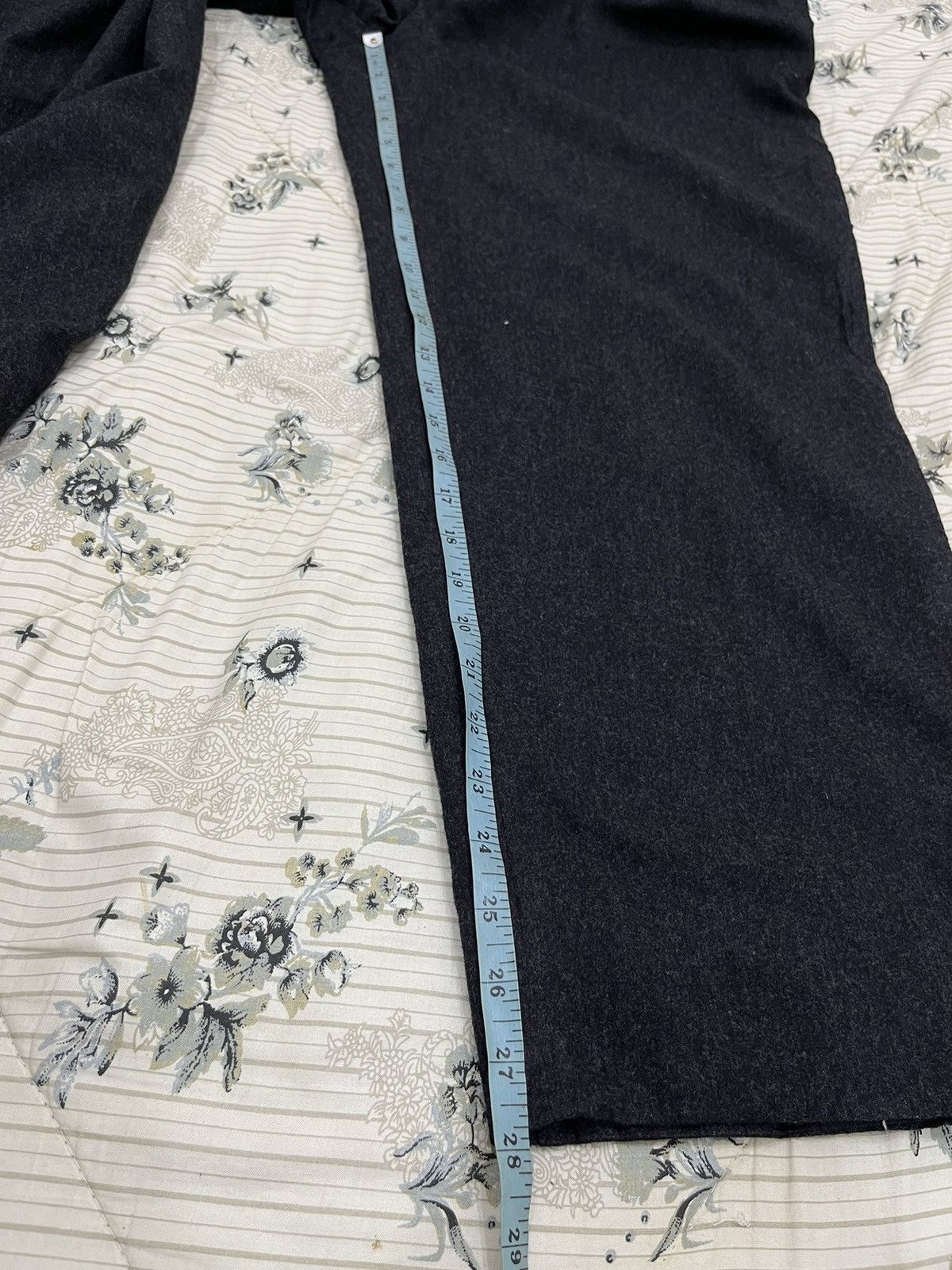 Versace T. GIANNI VERSACE WOOL PANTS Size US 32 / EU 48 - 17 Thumbnail