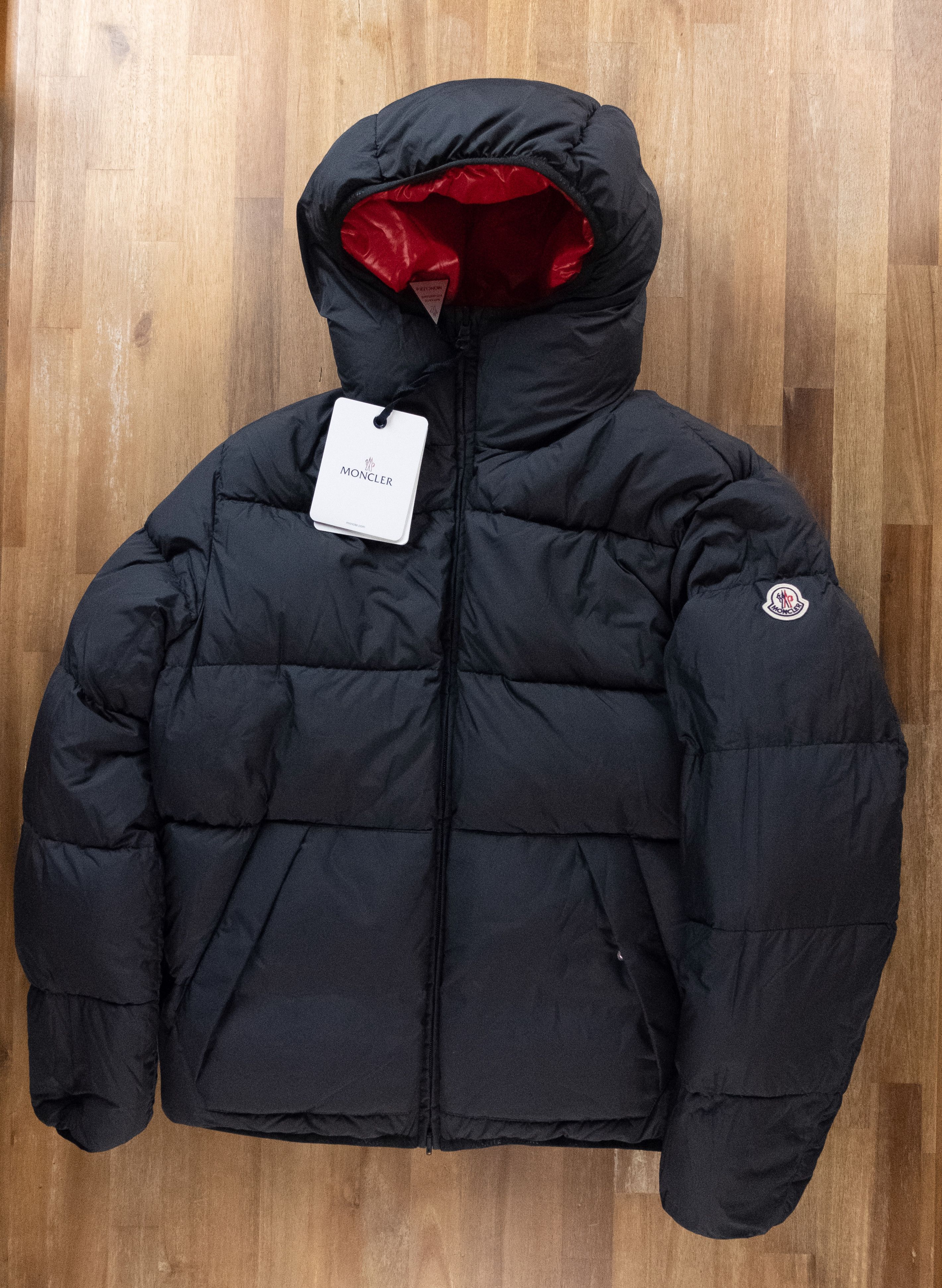 Moncler MONCLER Lumiere red black reversible puffer jacket Large 3 Size US L / EU 52-54 / 3 - 2 Thumbnail