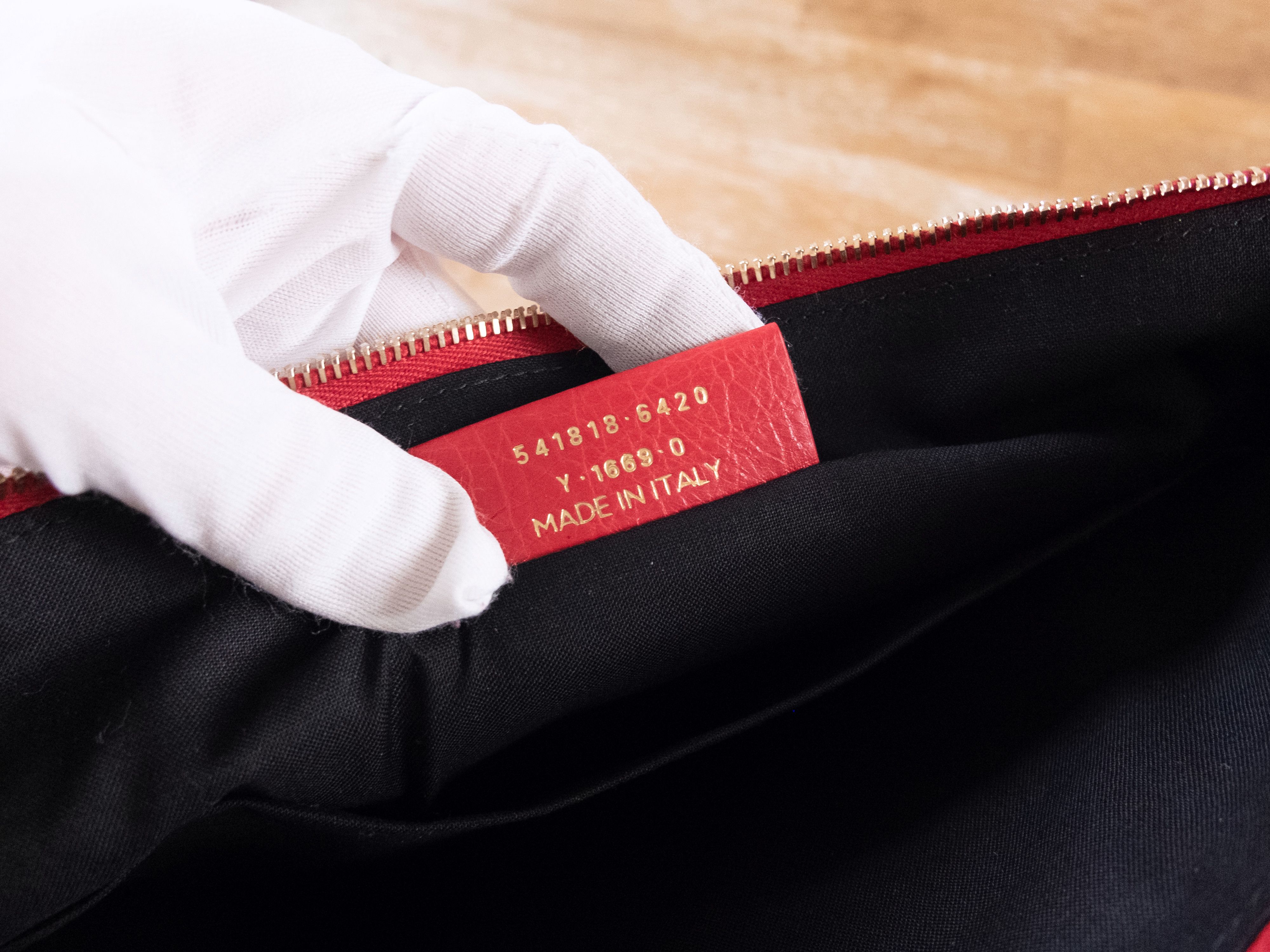 Balenciaga BALENCIAGA red leather half zip around document holder Size ONE SIZE - 7 Thumbnail