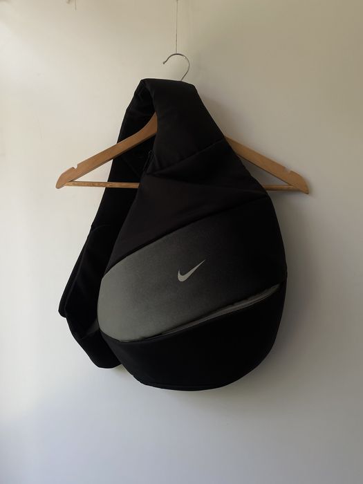 Nike 🇺🇸 Vintage 90s Y2K Nike Sling Bag Backpack Gorpcore hype