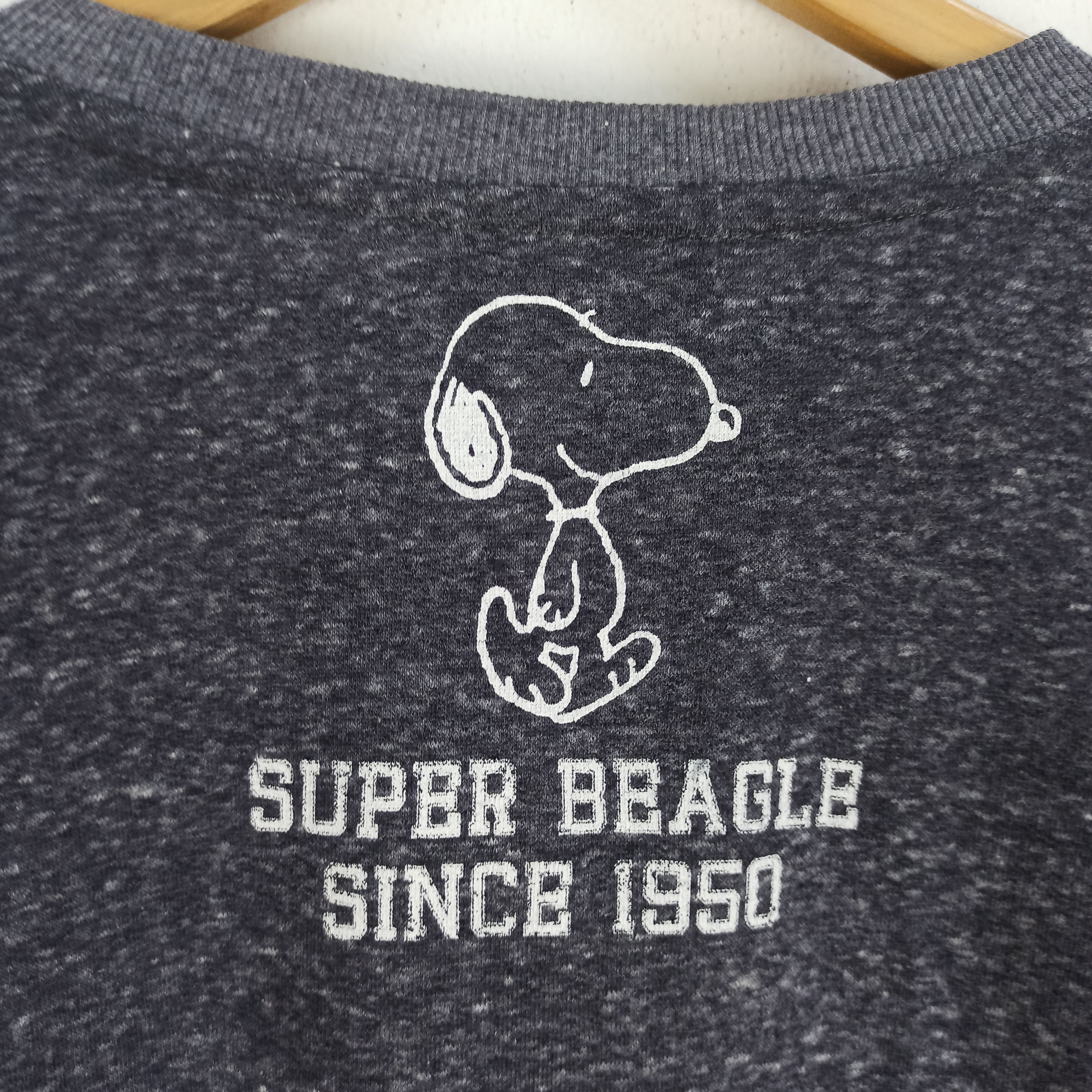 Peanuts 🔥Vintage🔥 Peanuts Snoopy Crewneck Big Logo Gray Colour Size US L / EU 52-54 / 3 - 4 Thumbnail