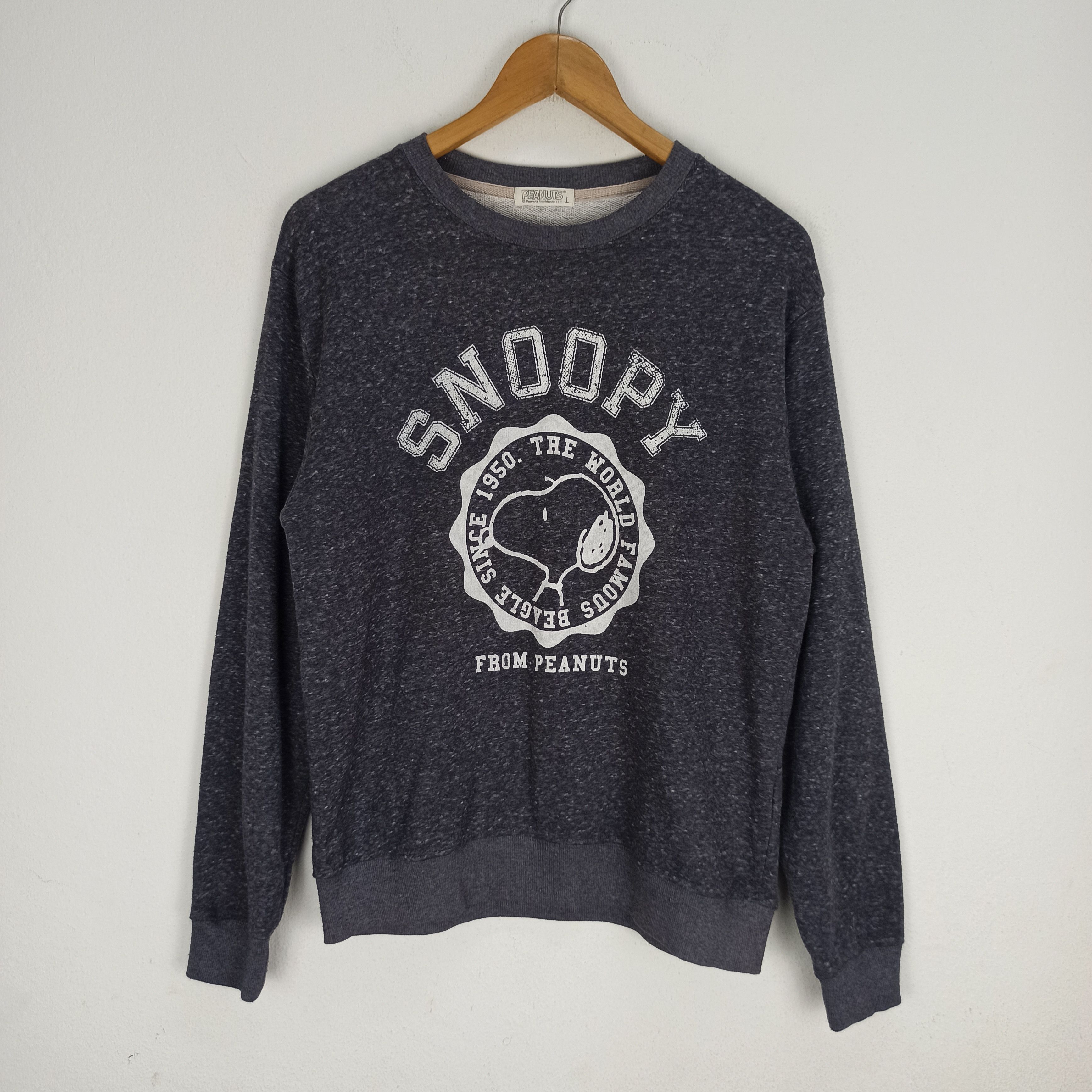 Peanuts 🔥Vintage🔥 Peanuts Snoopy Crewneck Big Logo Gray Colour Size US L / EU 52-54 / 3 - 1 Thumbnail