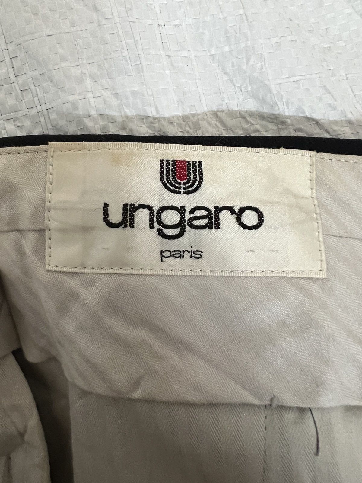 Ungaro Paris Ungaro Paris Wool Pant Size US 30 / EU 46 - 7 Thumbnail