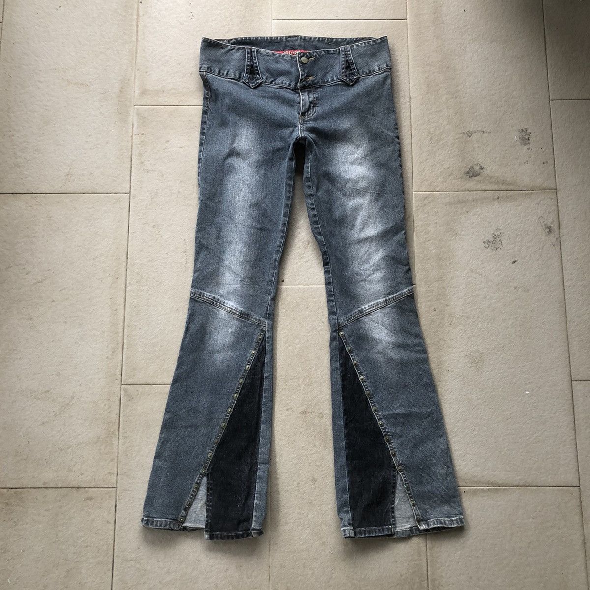 Designer Rare🔥y2k hybrid flared stretch jeans by Muad jeans Size 31" - 1 Thumbnail