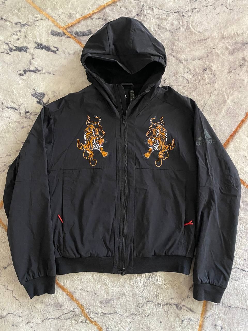 Adidas Adidas with golden tigers Jacket Vintage Size US S / EU 44-46 / 1 - 1 Thumbnail