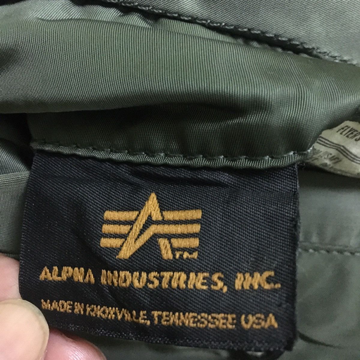 Alpha Industries MA-1 jacket Size US L / EU 52-54 / 3 - 8 Thumbnail