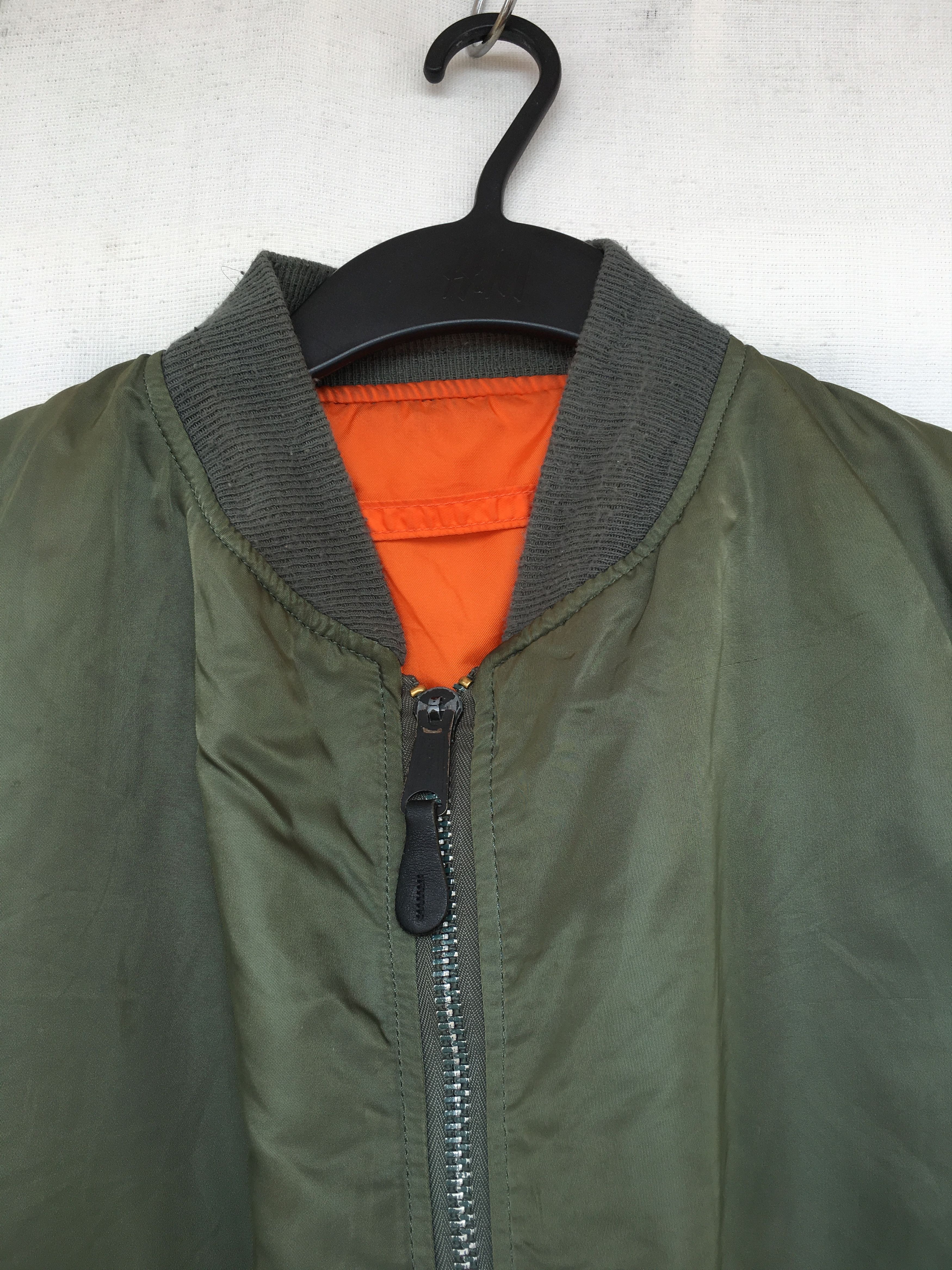 Alpha Industries MA-1 jacket Size US L / EU 52-54 / 3 - 2 Thumbnail