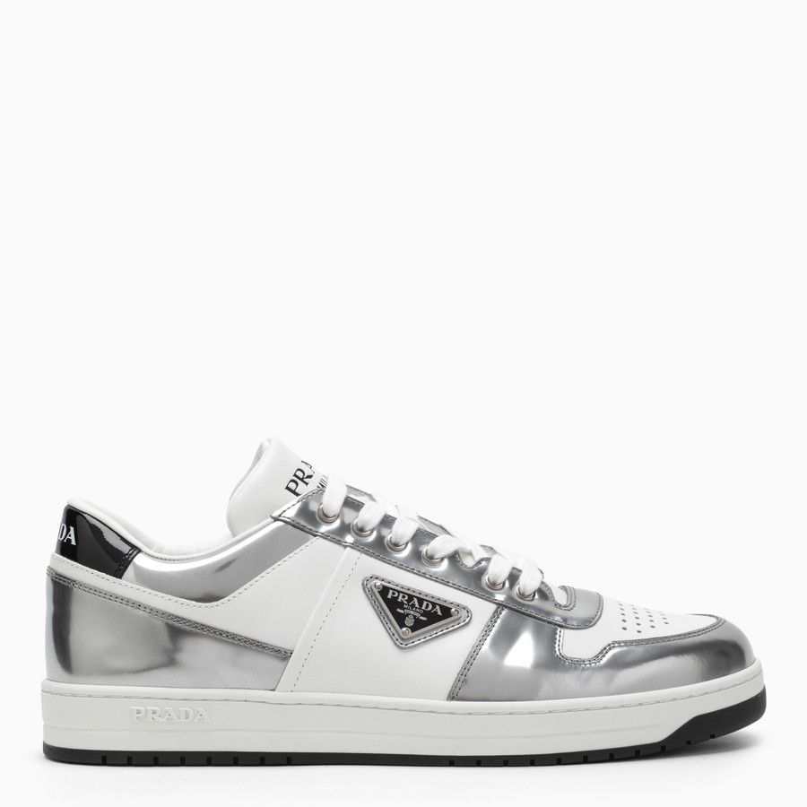 o1d2blof0523 Trainers in Silver/White