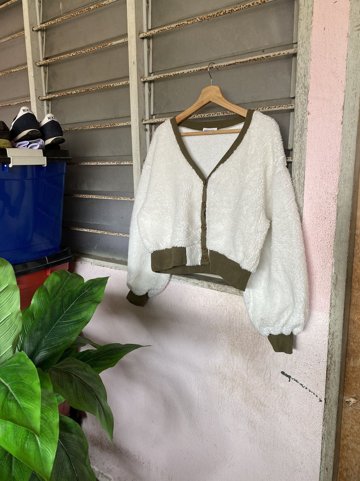 Japanese Brand AW Browny Sherpa Cropped Cardigan Size L / US 10 / IT 46 - 1 Thumbnail