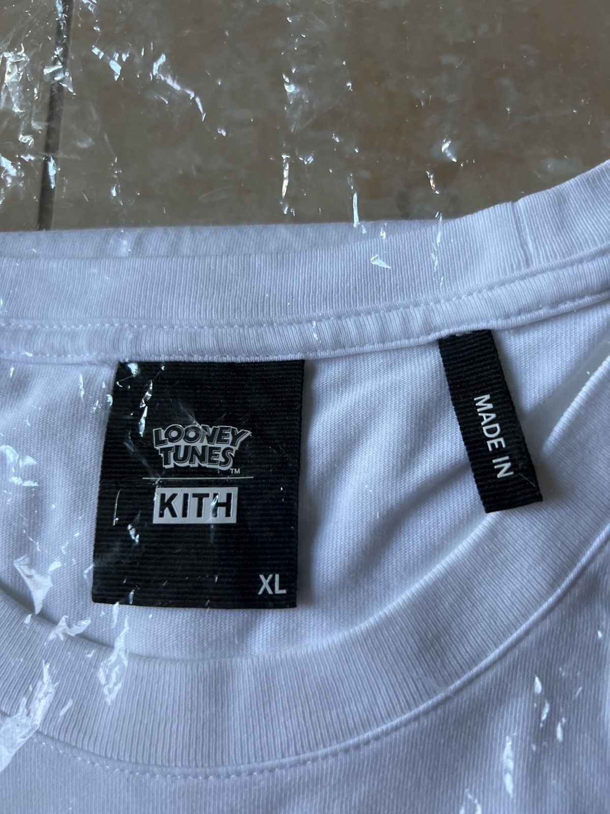 Kith × Vintage kith looney tunes just us kith tee Size US XL / EU 56 / 4 - 5 Thumbnail
