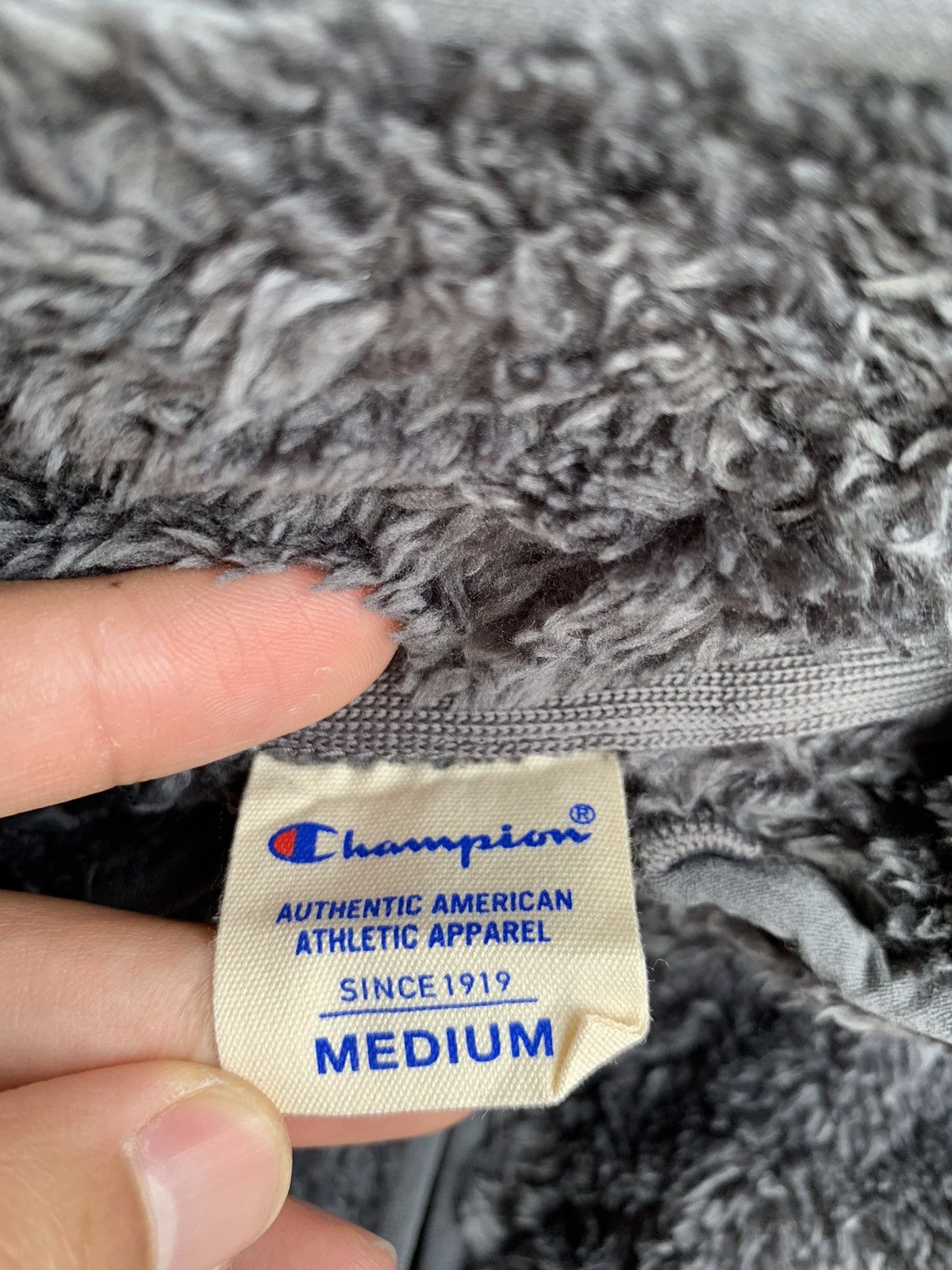 Champion Champion Sleeveless Hairy Fleece Jacket Size US M / EU 48-50 / 2 - 5 Thumbnail