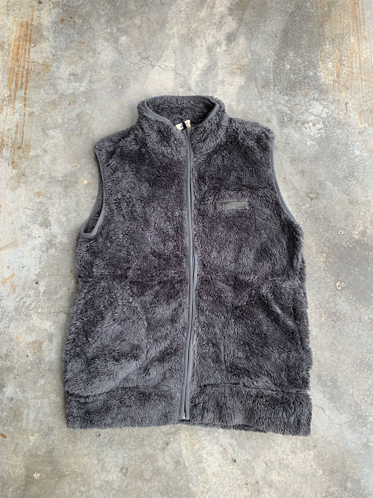 Champion Sleeveless Hairy Fleece Jacket
