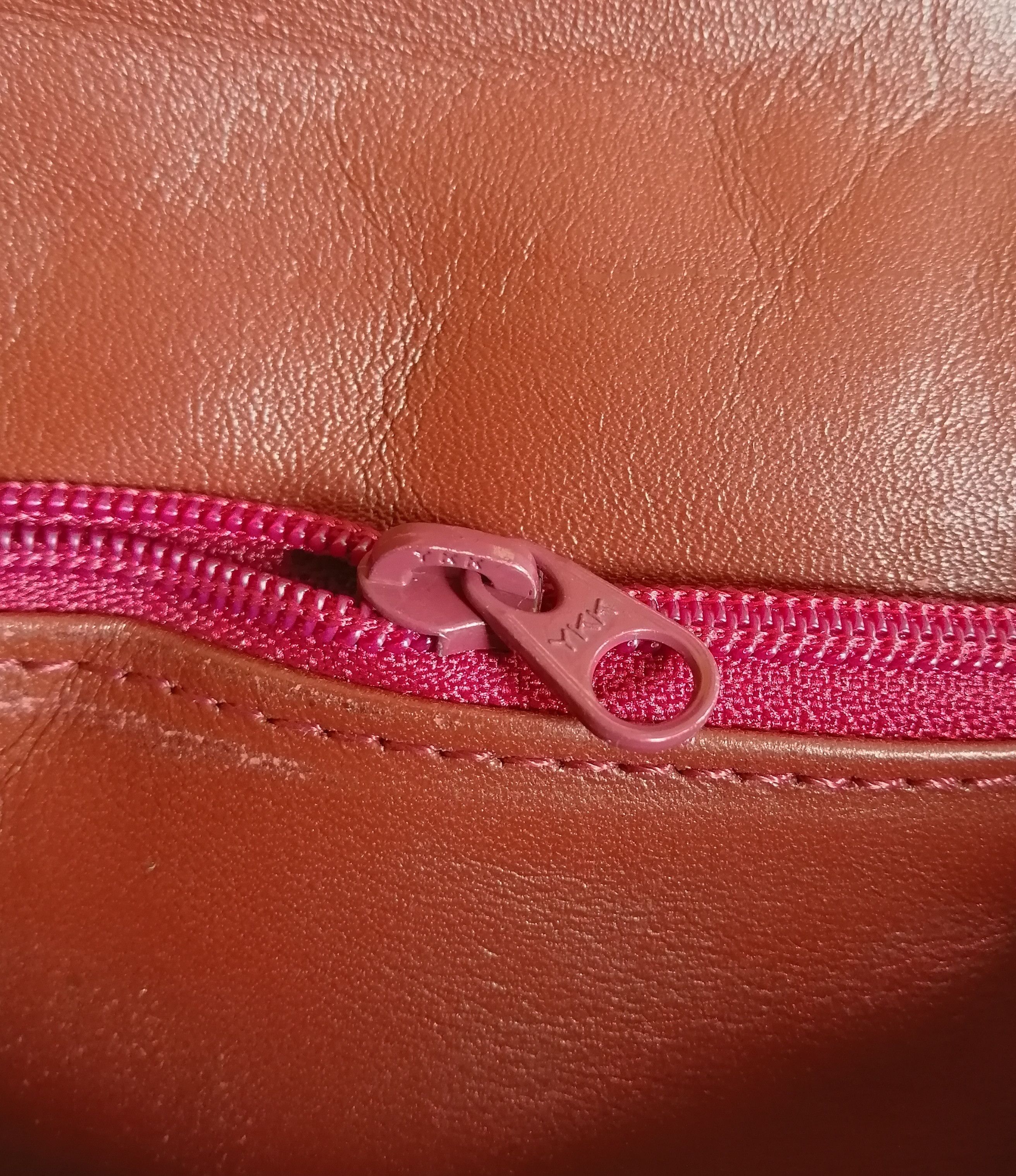 Cartier Vintage Les must de Cartier Paris Leather Clucth Bag Size ONE SIZE - 12 Thumbnail