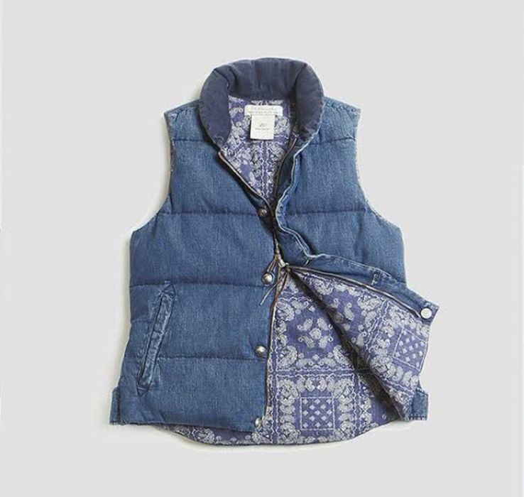 Japanese Brand 🔥🇯🇵 DOWN VEST REMI RELIEF DENIM PAISLEY JAPAN