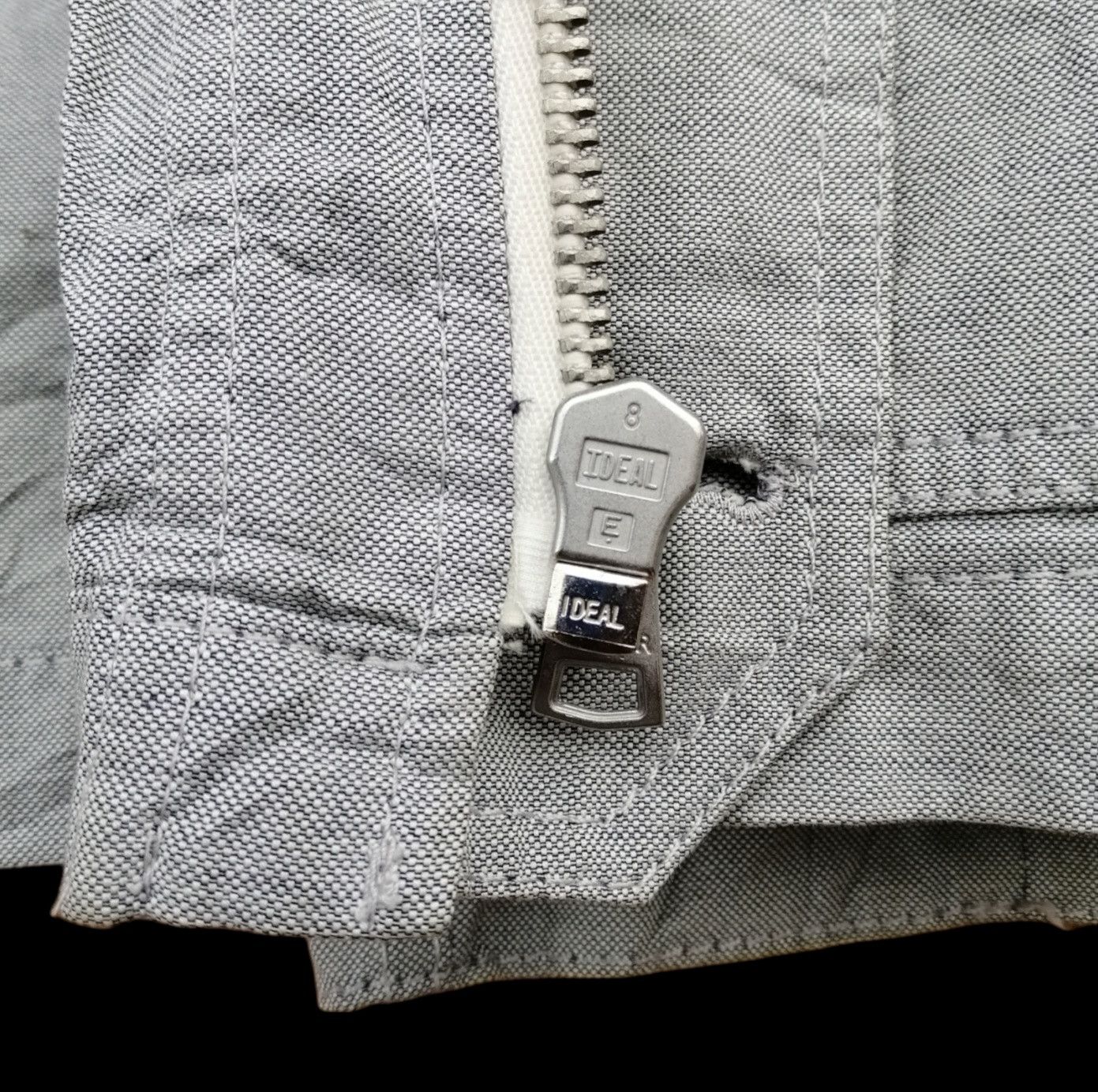Tommy Hilfiger Vintage Tommy Hilfiger Cotton Metal Hoodie Jacket Size US S / EU 44-46 / 1 - 15 Thumbnail