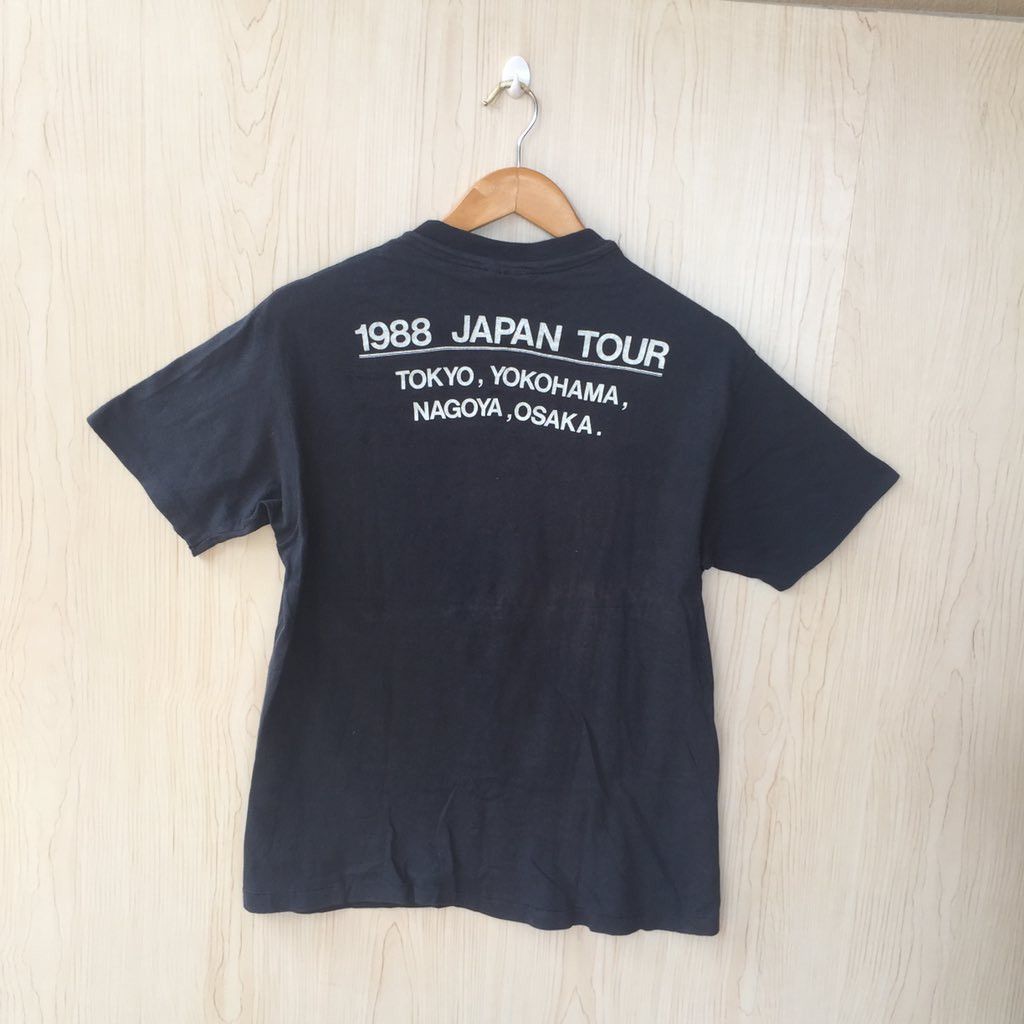 Band Tees Vintage 80s Band Earth Wind and Fire Japan Tour Size US S / EU 44-46 / 1 - 6 Thumbnail