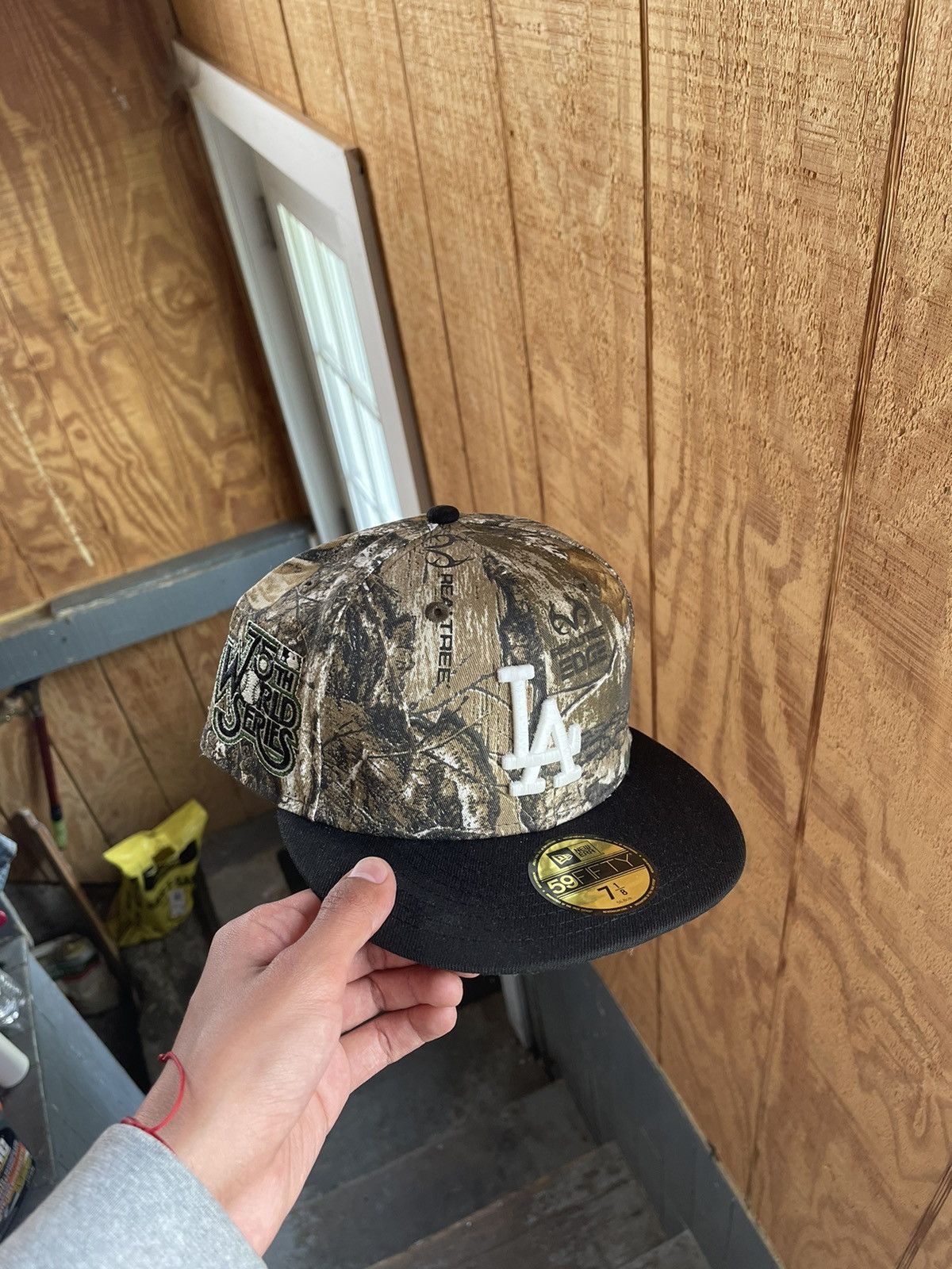 image of New Era La Dodgers Two Tone Realtree Gitd Fitted Grey Uv Size 7 1/8 in Camo, Men's