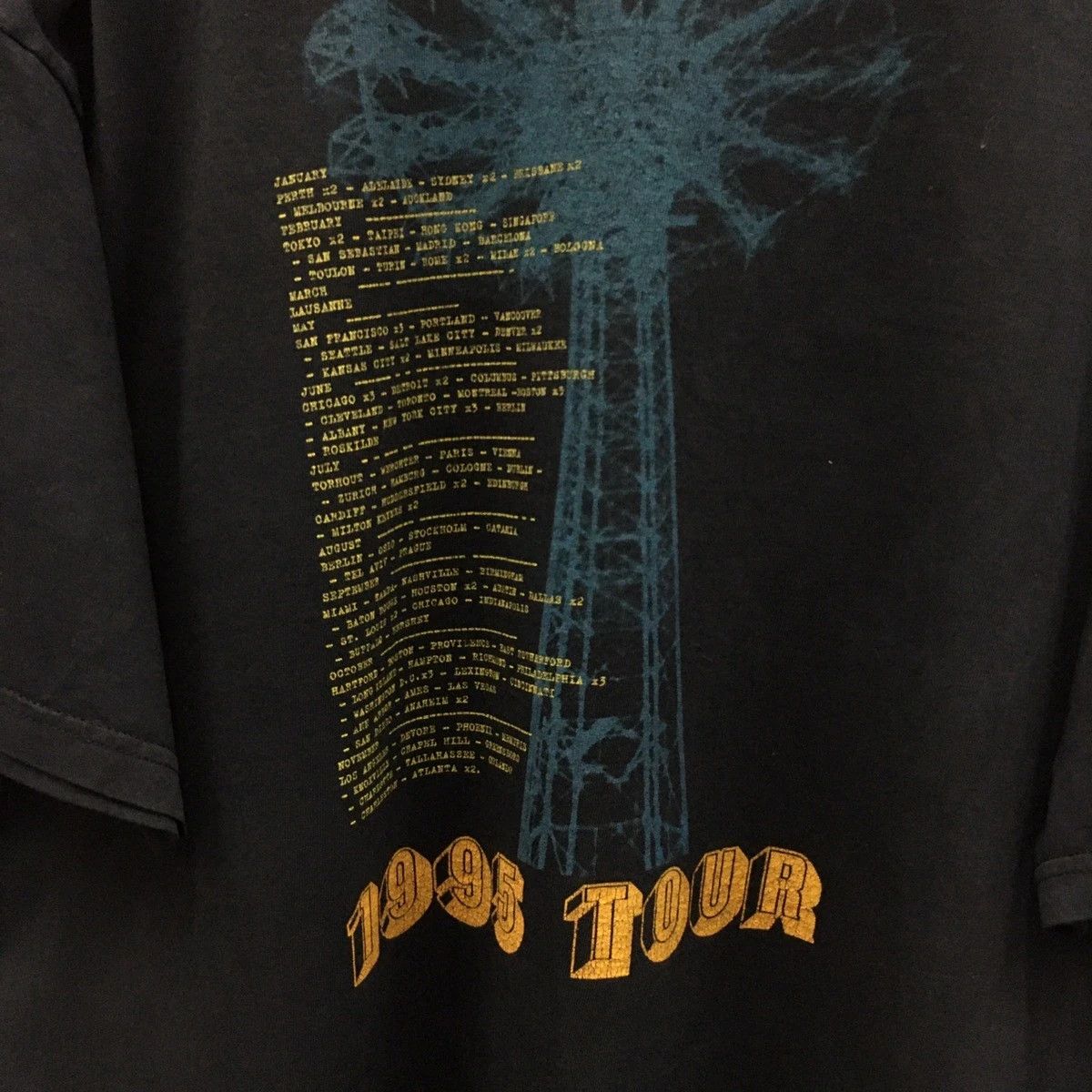 Band Tees × Vintage Rare Vintage 1995 R.E.M. Tour Shirt 90s Rock Merch tshirt Size US XL / EU 56 / 4 - 12 Thumbnail