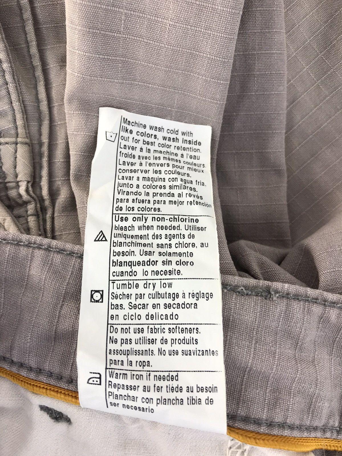 Carhartt Short Pants Carhartt Workwear Faded Colour Size US 34 / EU 50 - 13 Thumbnail