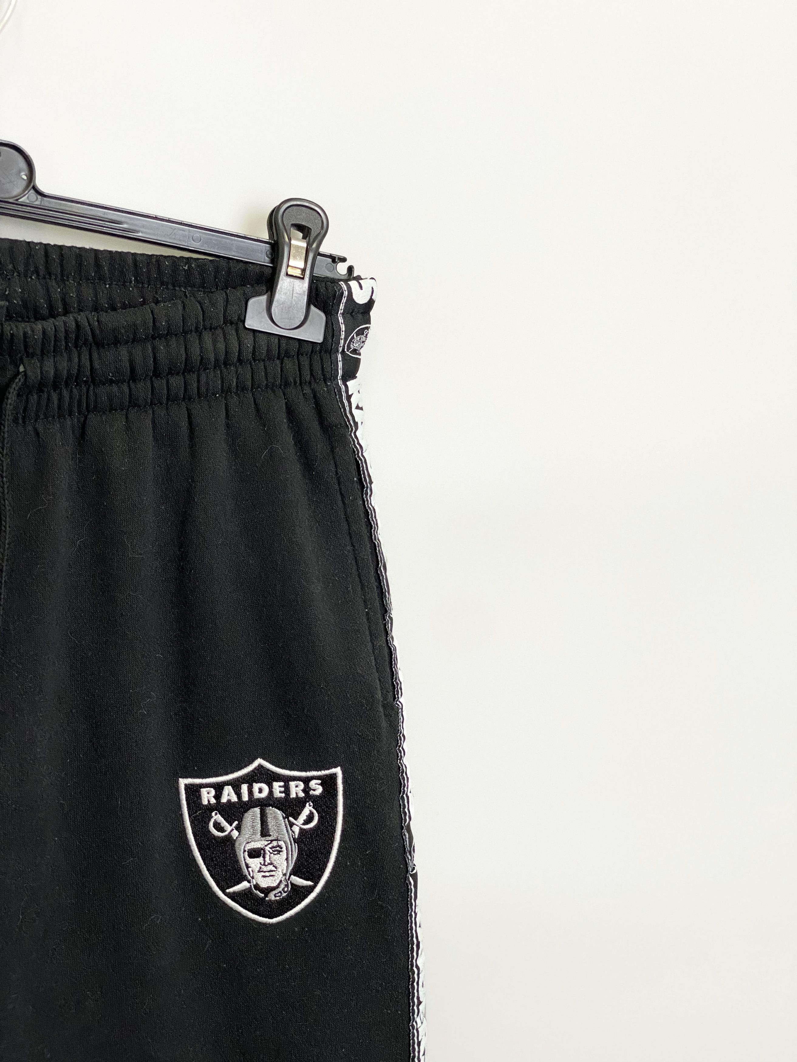 NFL Oakland Raiders NFL Taped Track Sports Black Pant Size M Size US 32 / EU 48 - 3 Thumbnail