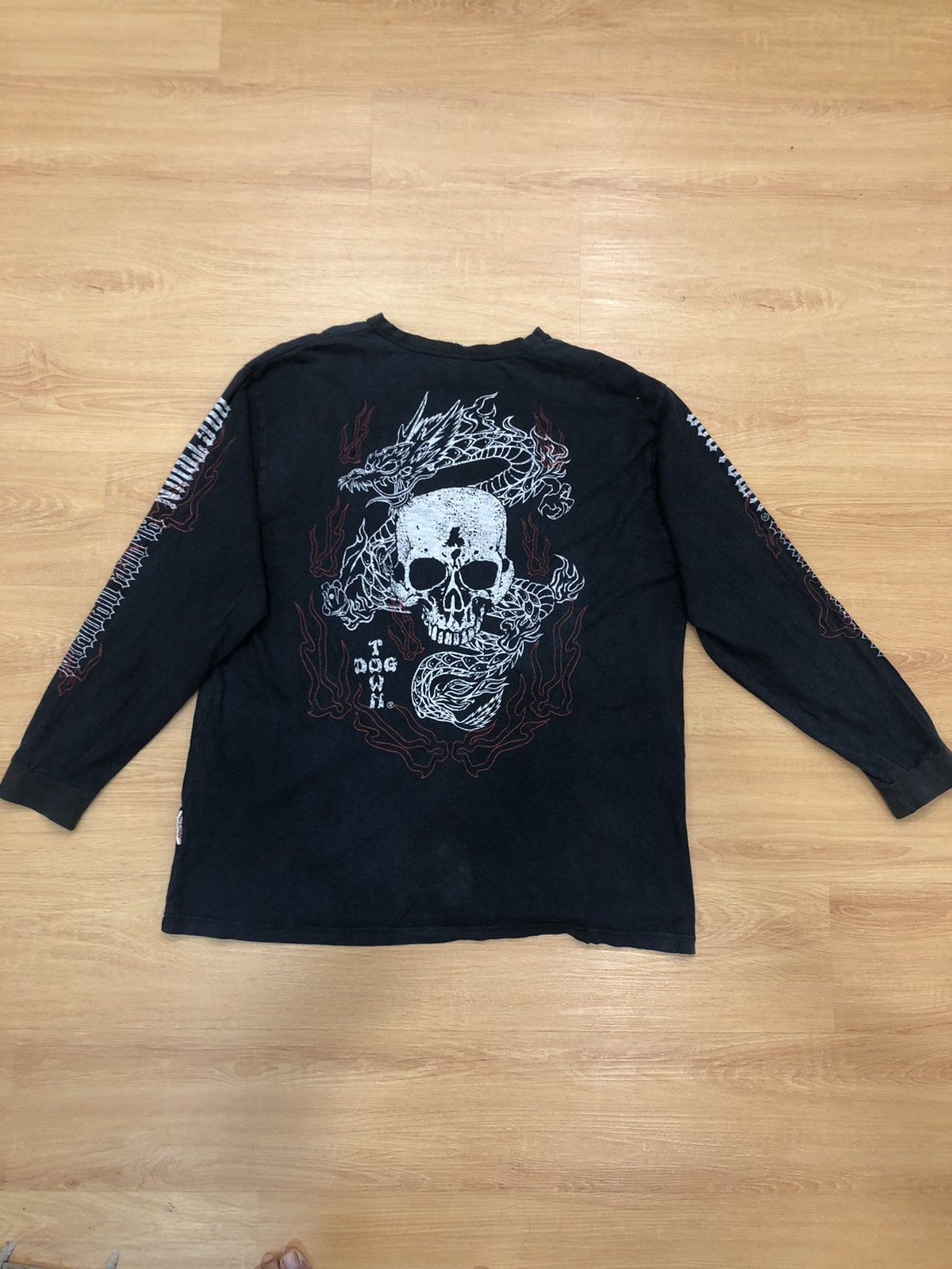 Dogtown Vintage Dogtown Black Dragon back printed punk hip hop style Size US XL / EU 56 / 4 - 4 Thumbnail