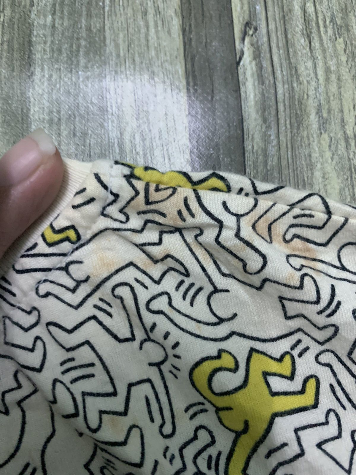 Keith Haring × Uniqlo Nice Keith Haring x Uniqlo Monogram Full Print Logo T Shirt Size US L / EU 52-54 / 3 - 5 Thumbnail