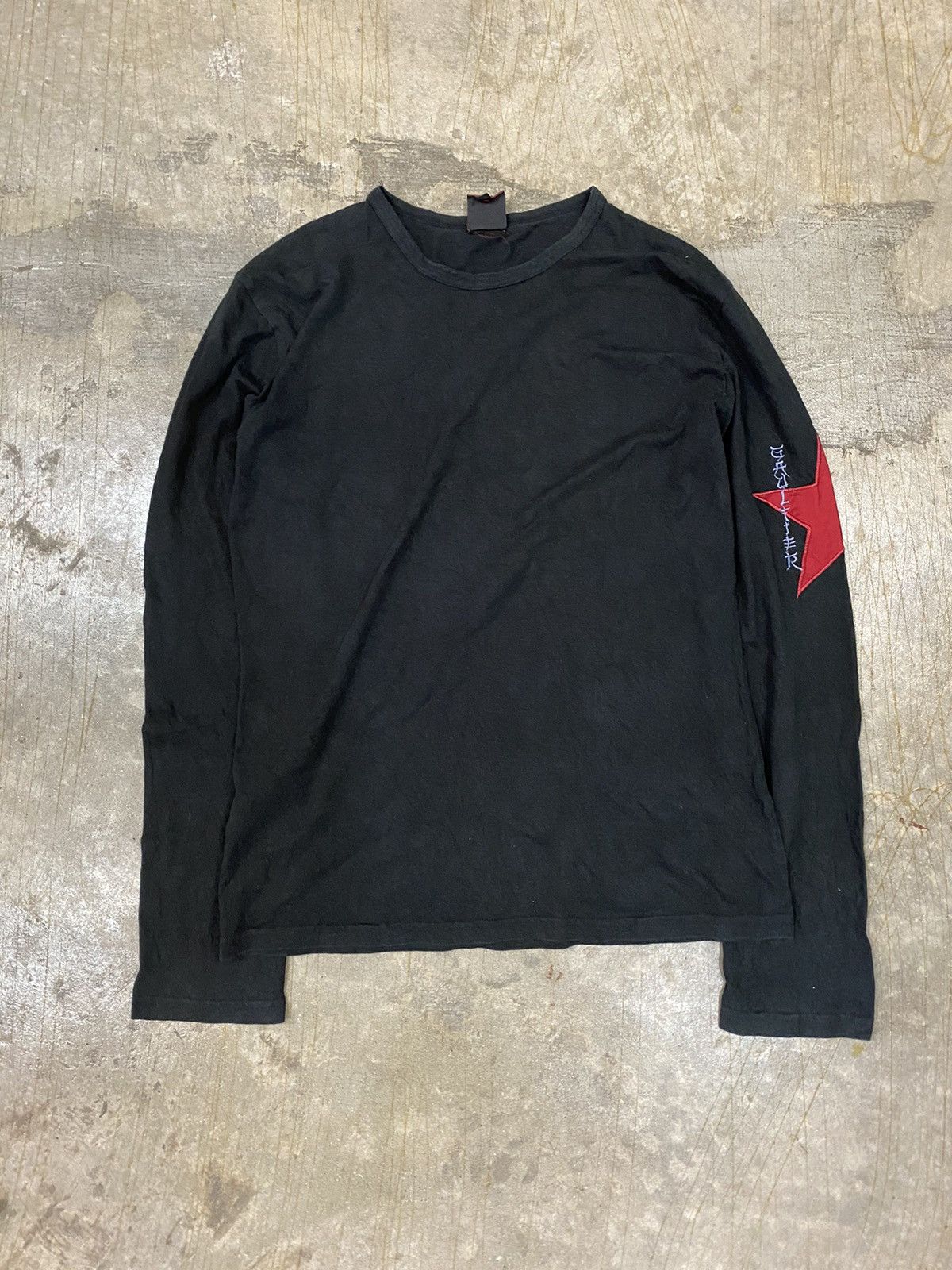 マダラニンゲン LOGO LONGSLEEVE T-SHIRT madaraningen MADARA RABBIT SHIRT (BLACK)